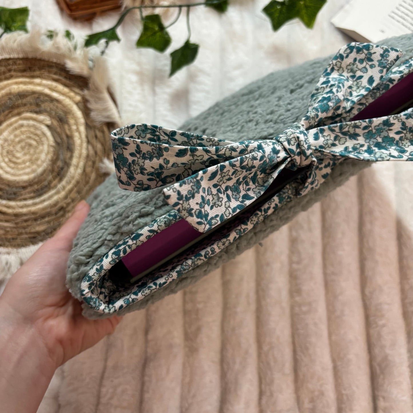 Funda literaria borreguito Cosmo