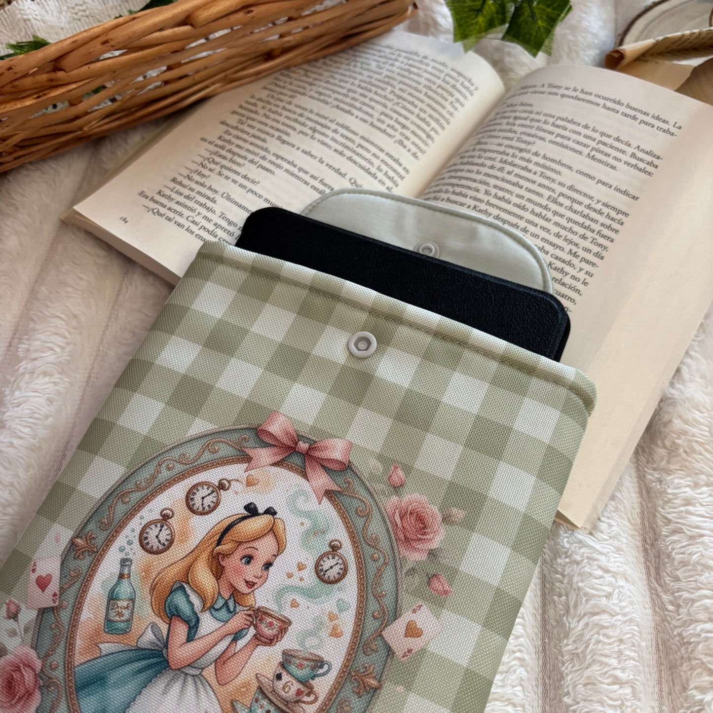 Funda kindle/kobo Alicia en el país de las maravillas impermeable
