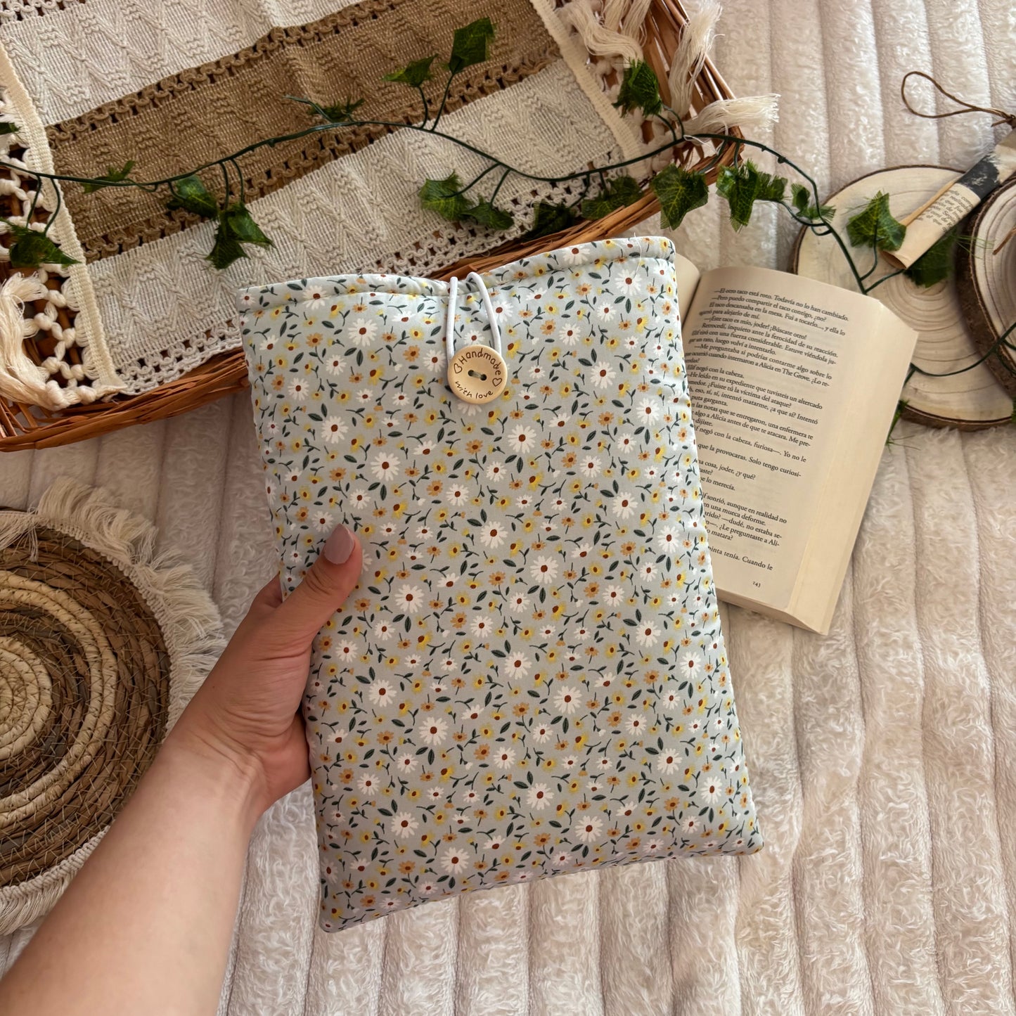 Funda literaria tus margaritas