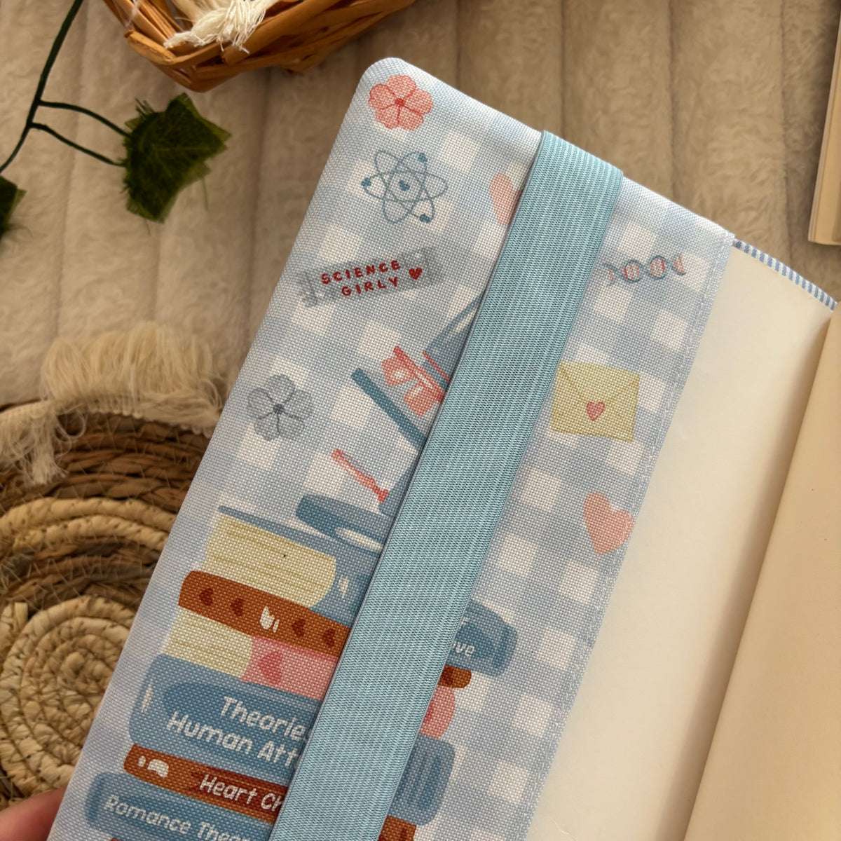 Funda ajustable impermeable inspirada en La hipótesis del amor impermeable