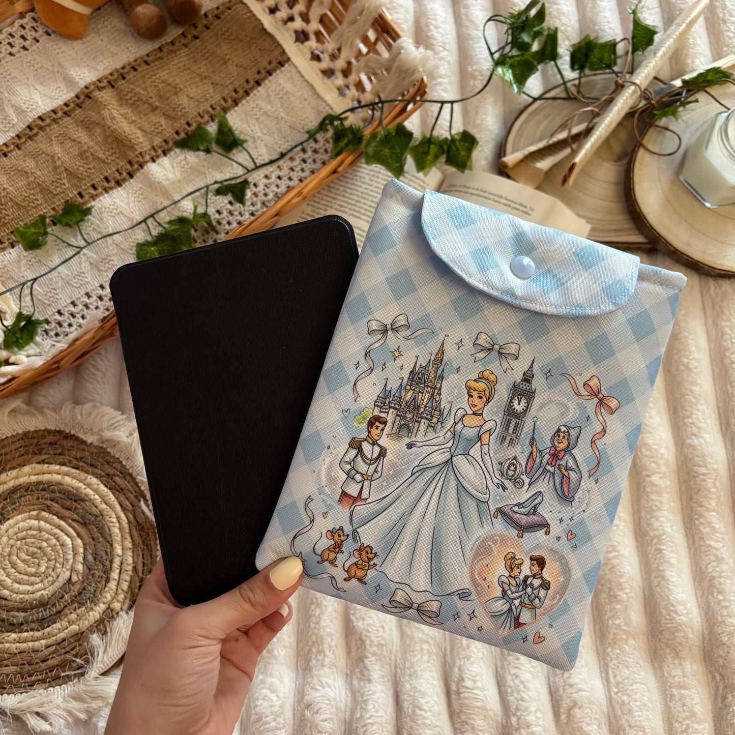 Funda kindle/kobo Cenicienta impermeable