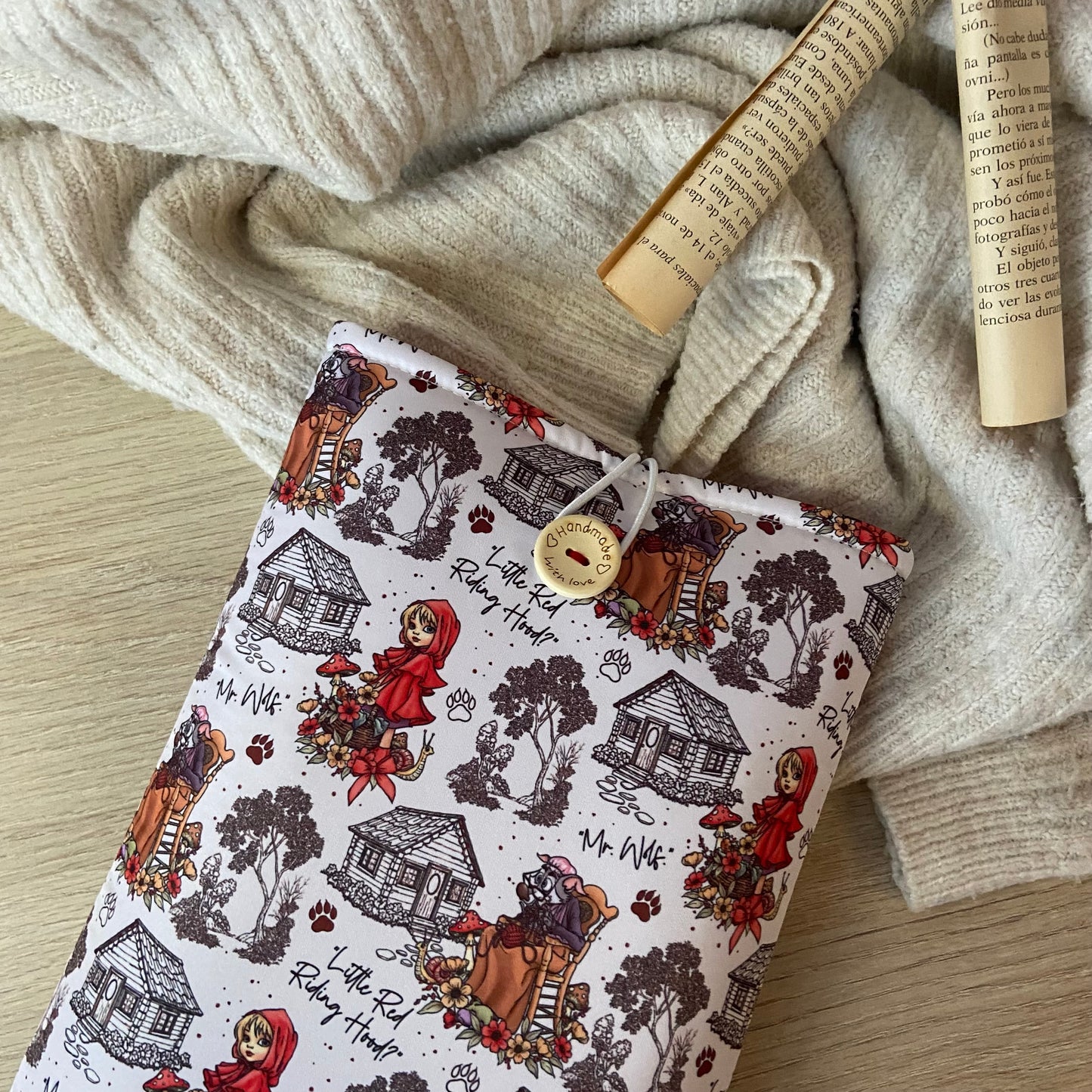 Funda literaria Caperucita roja