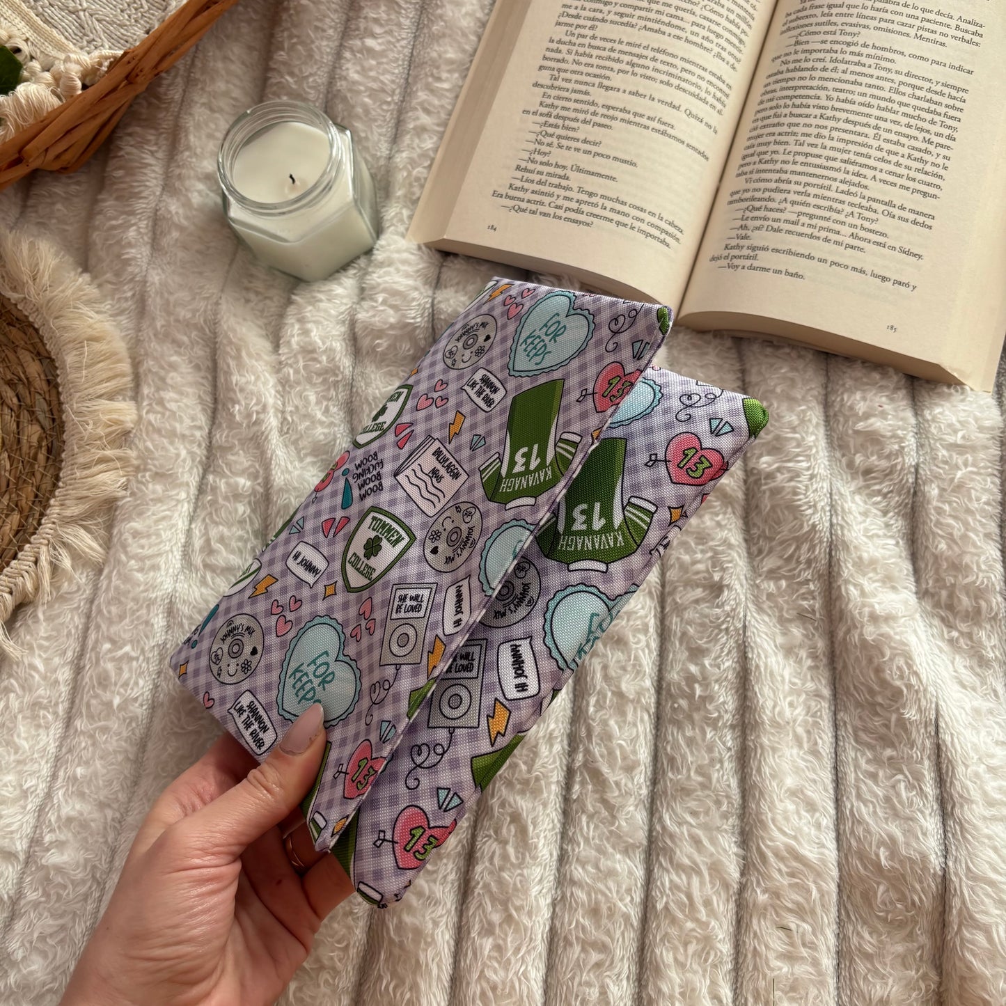 Funda de solapas para ebook Boys of Tommen impermeable