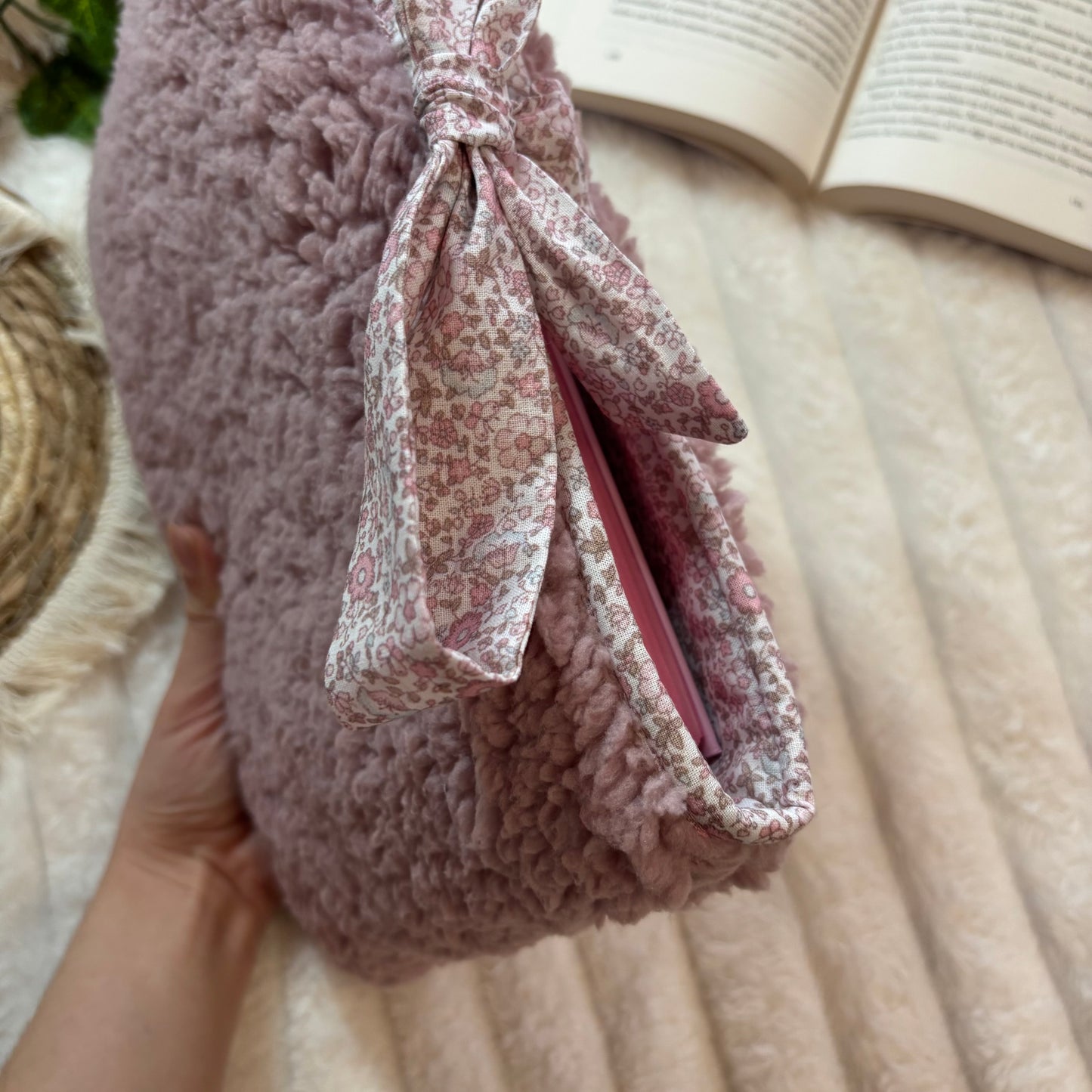 Funda literaria borreguito Wanda