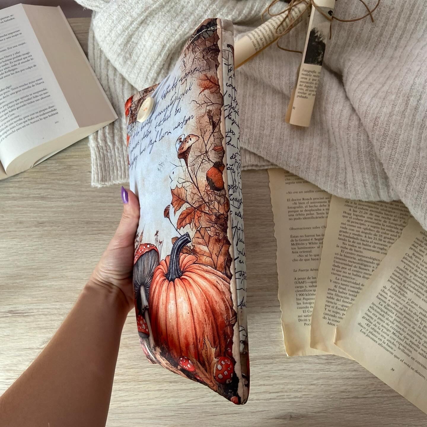 Funda literaria la lluvia en otoño