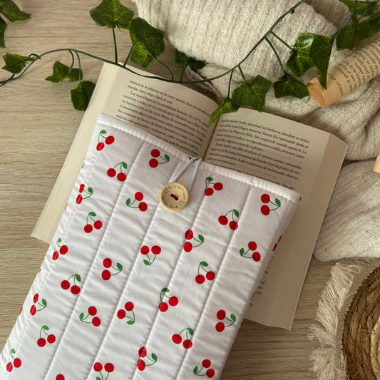 Funda literaria cerezitas