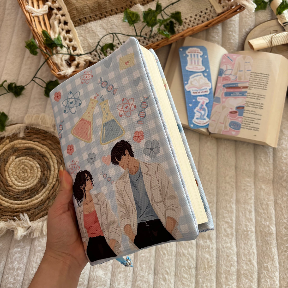 Funda ajustable impermeable inspirada en La hipótesis del amor impermeable