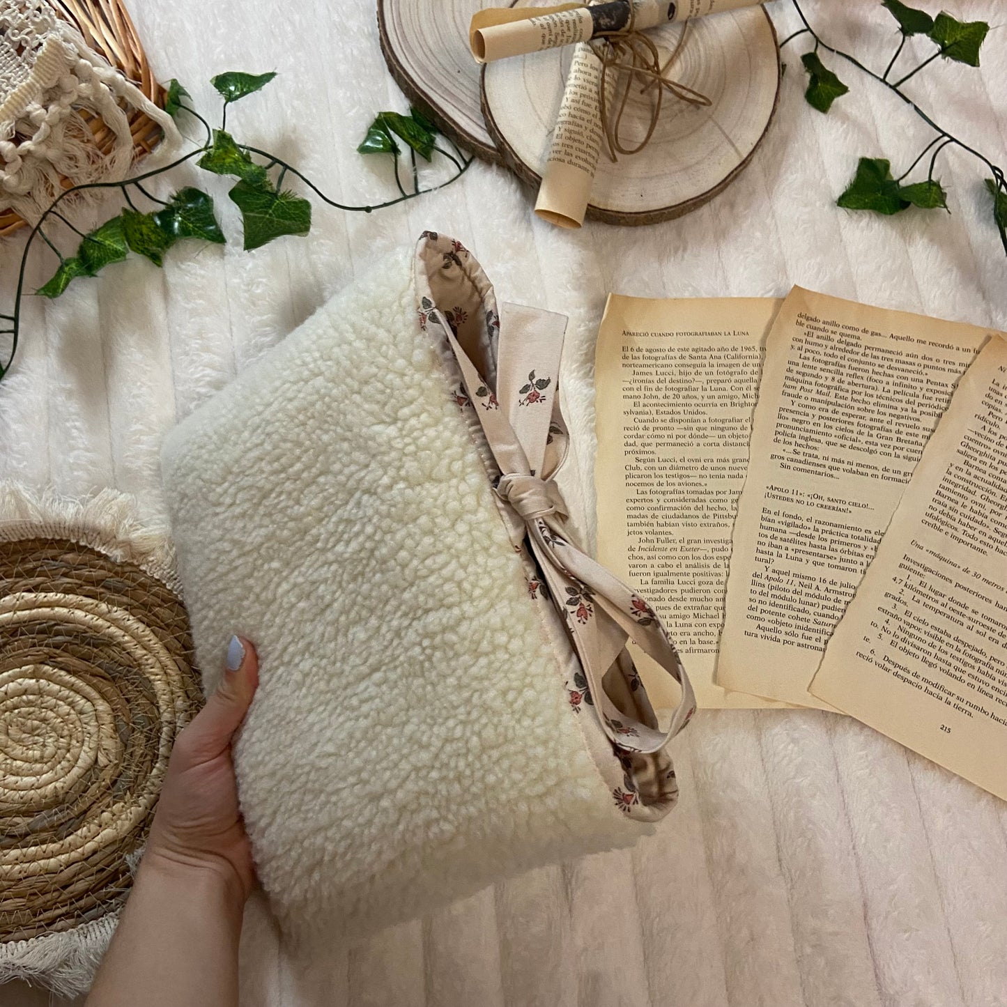 Funda literaria borreguito