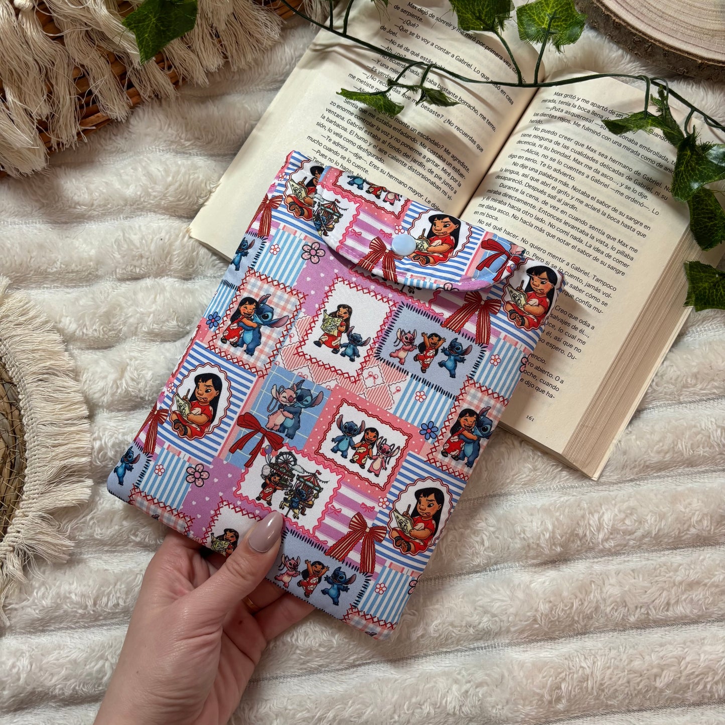 Funda kindle/kobo libra colour Lilo, Stitch y Angel