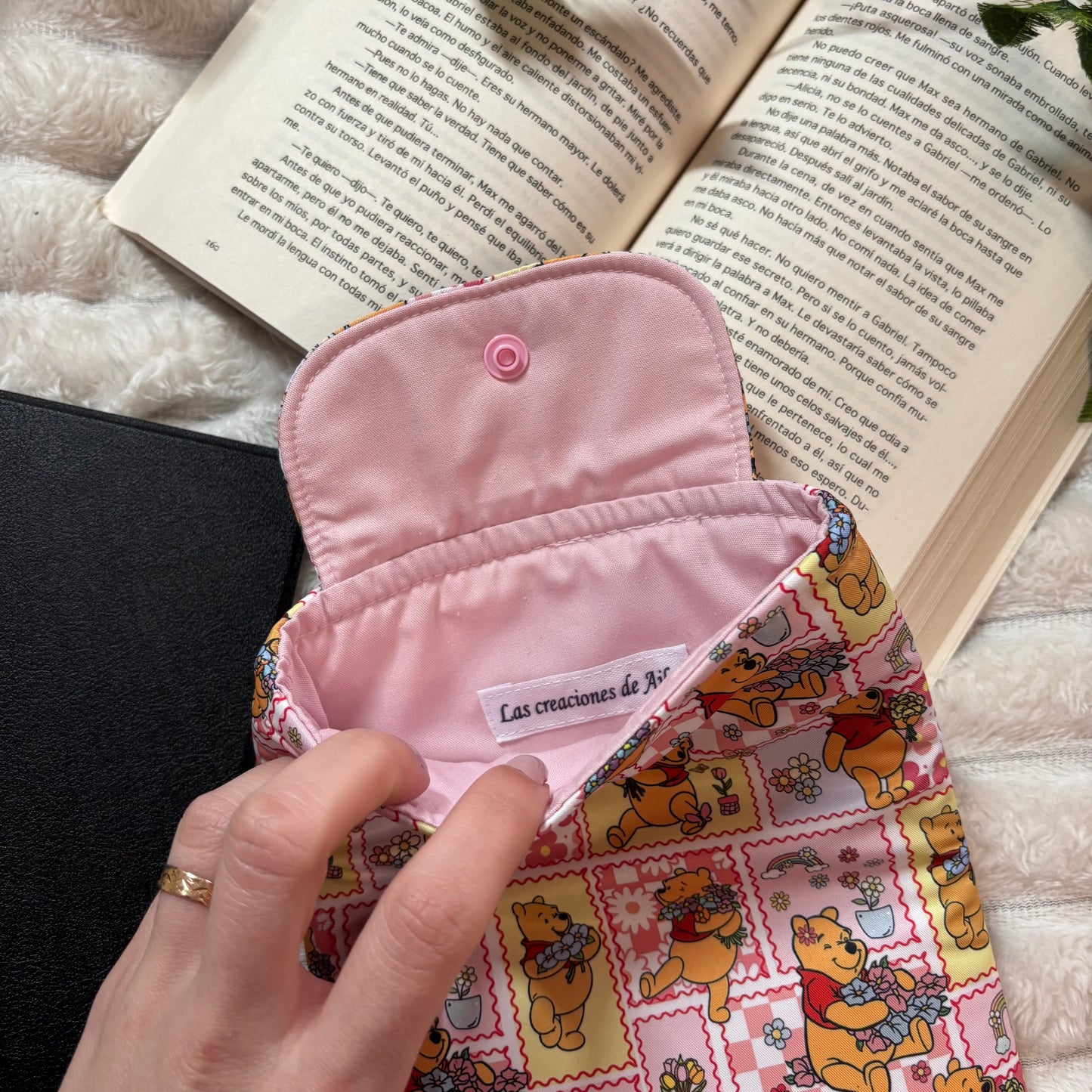 Funda kindle/kobo libra colour collage Winnie