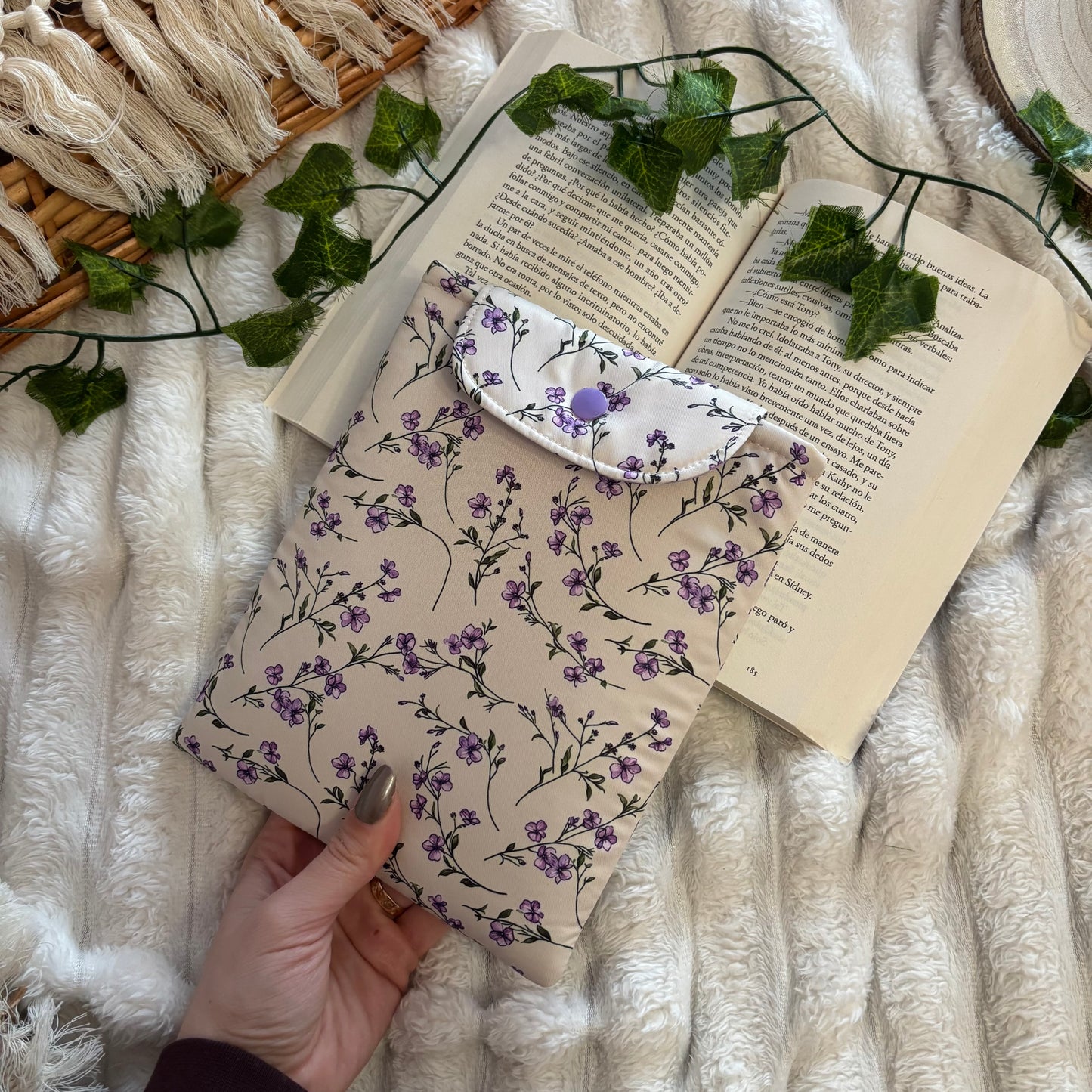 Funda kindle/kobo libra colour Afrodita