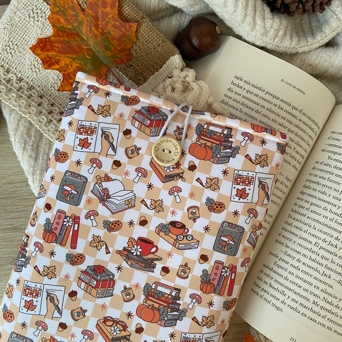 Funda literaria Nubi