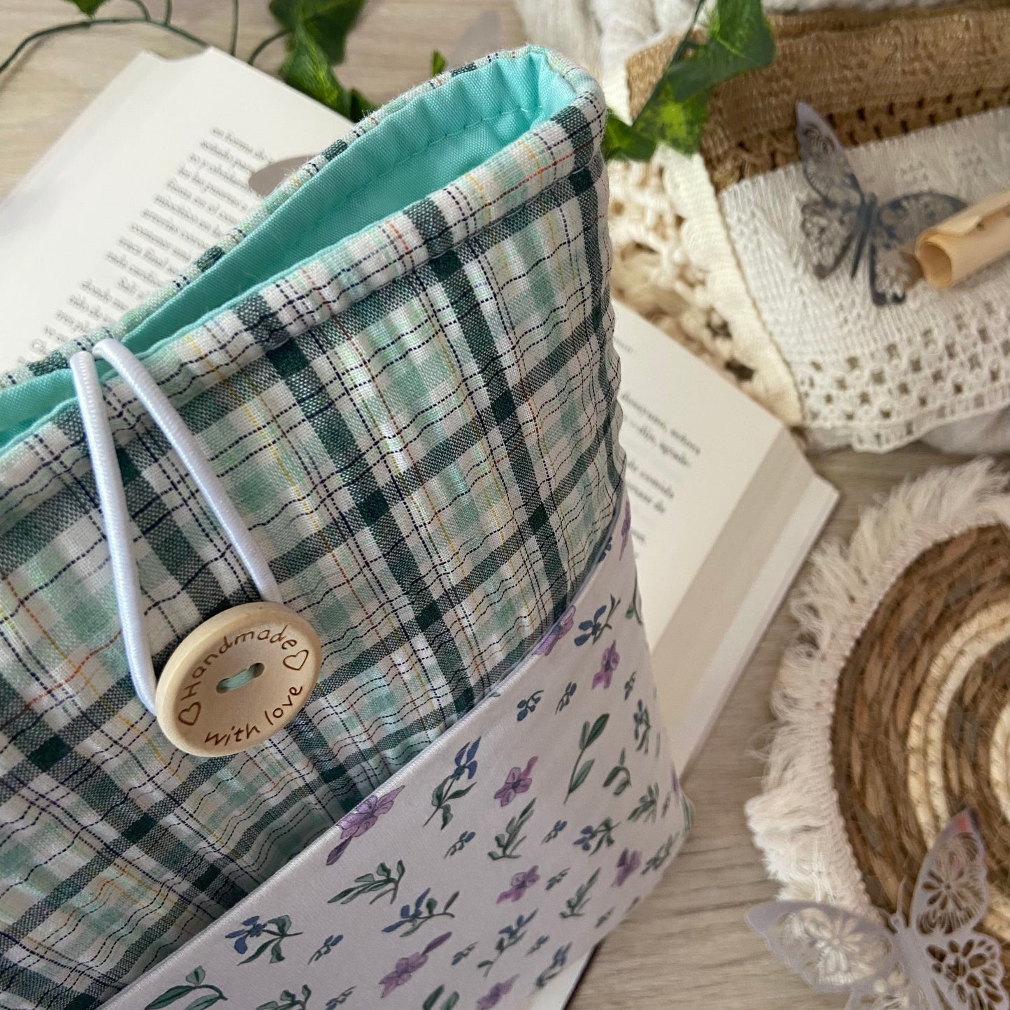 Funda literaria Atenea con bolsillo