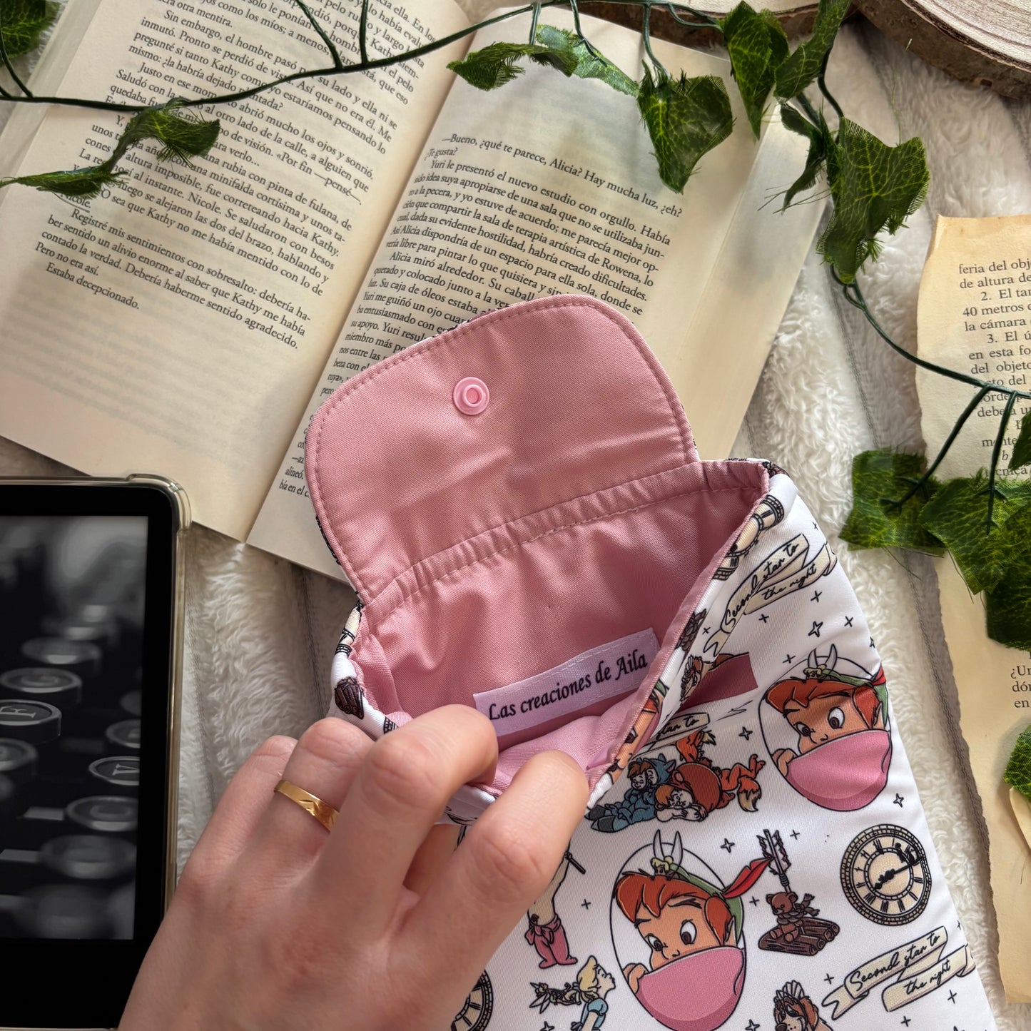 Funda kindle/kobo libra colour niños perdidos Peter Pan