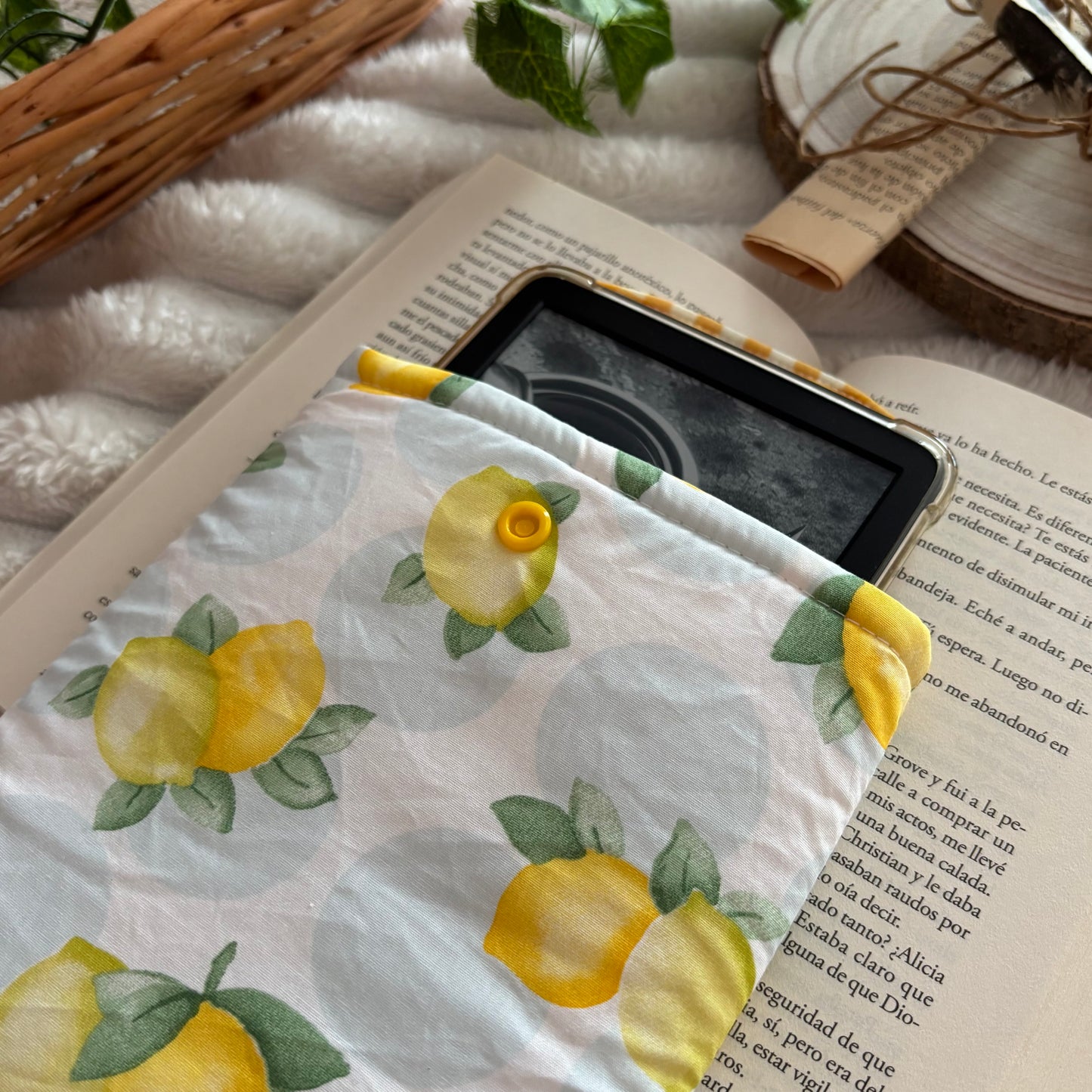Funda para ebook limones