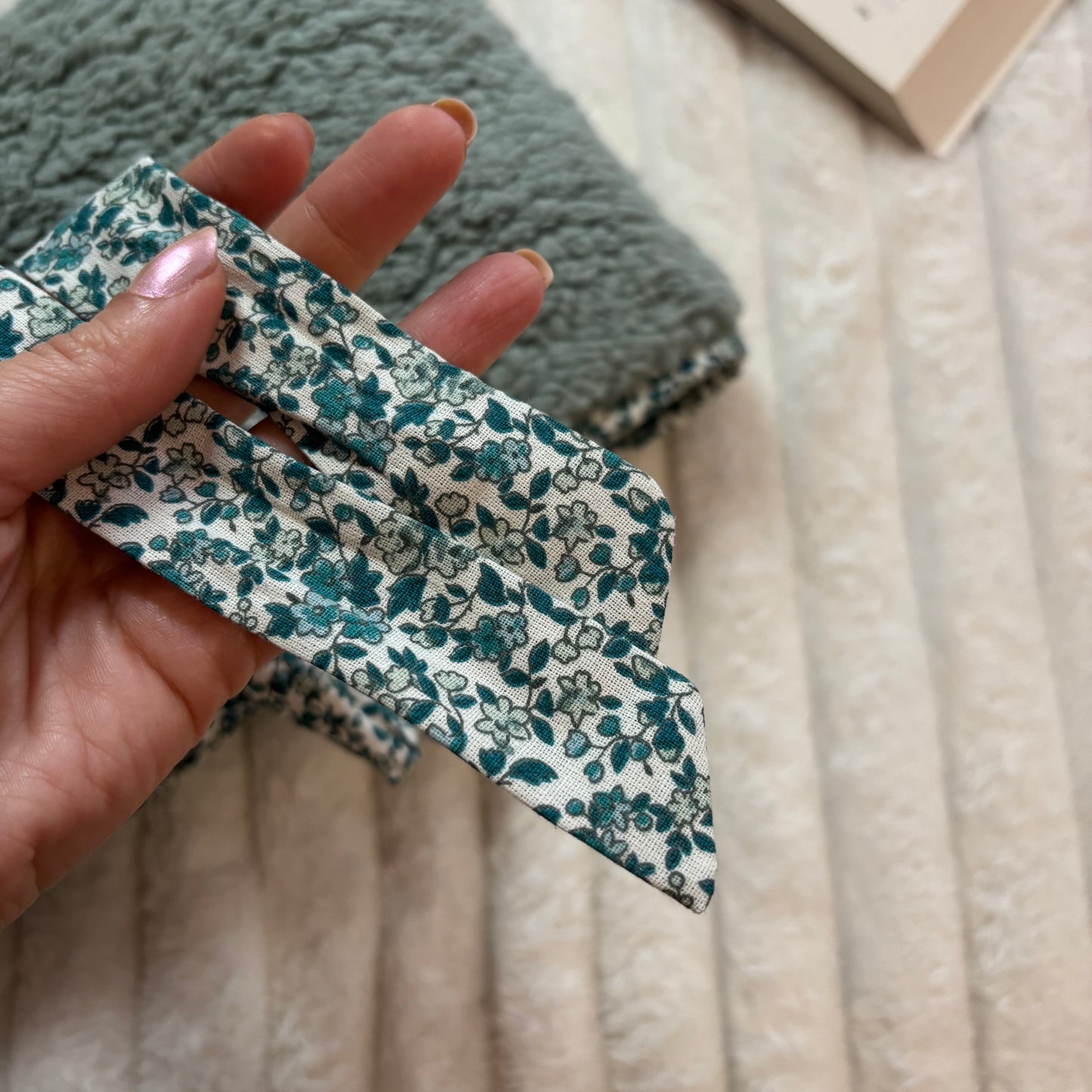 Funda literaria borreguito Cosmo