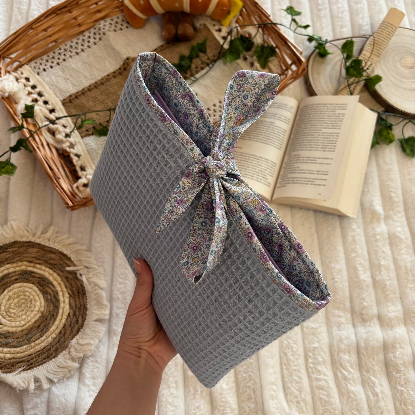 Funda literaria Aura