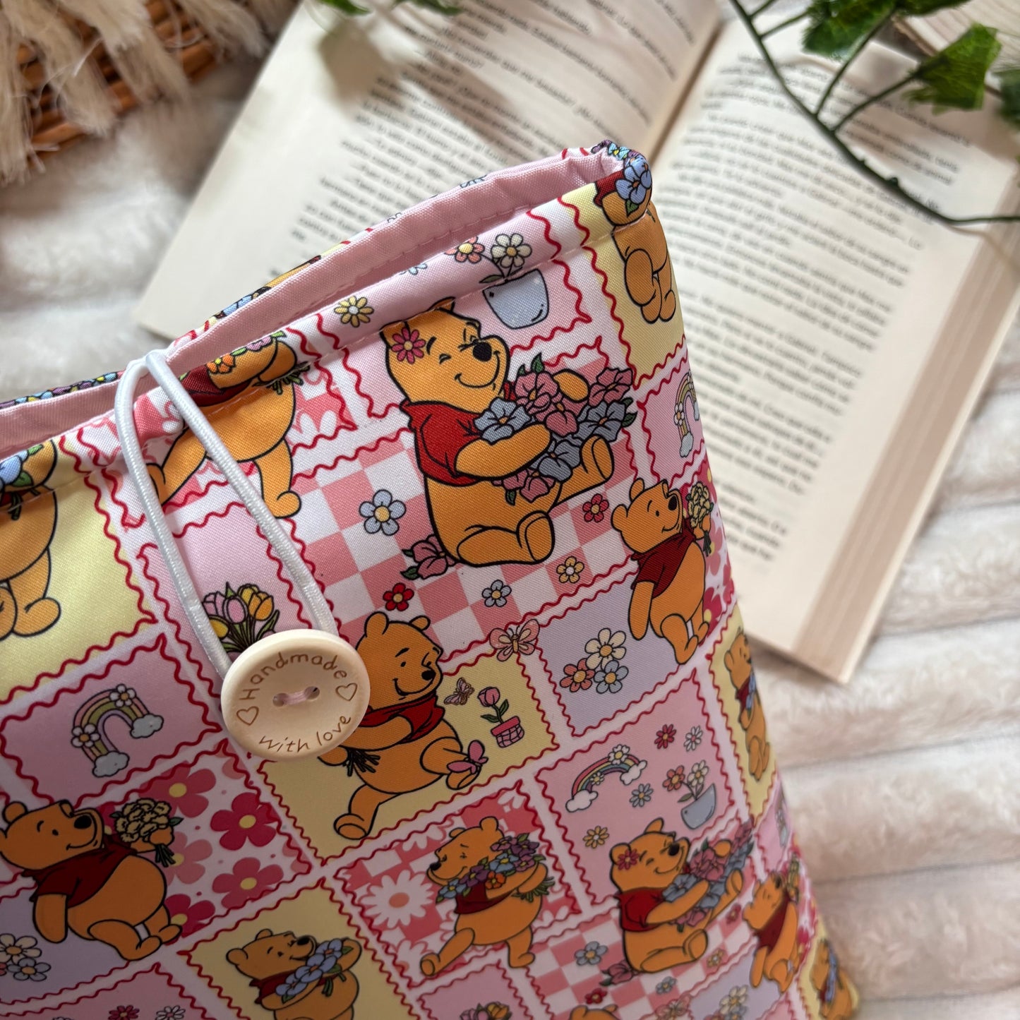 Funda literaria collage Winnie