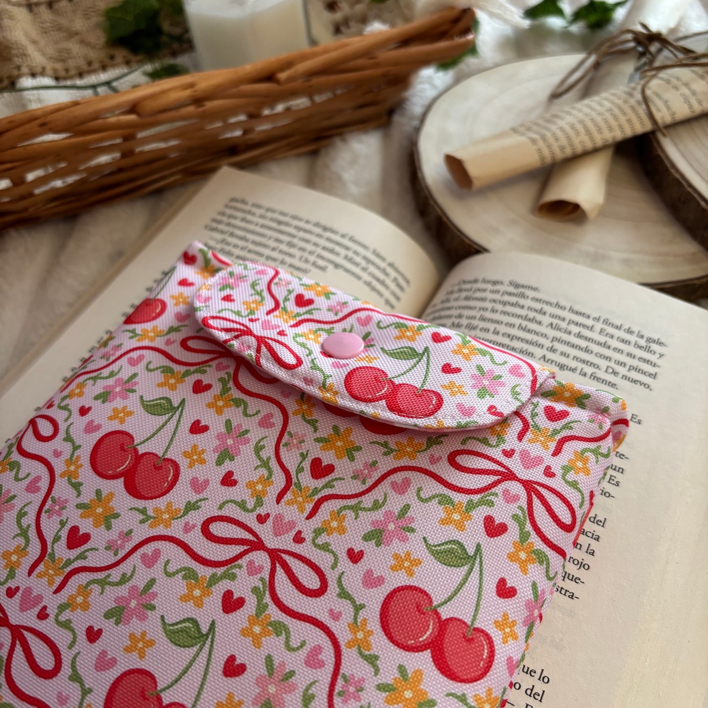 Funda kindle/kobo libra colour jardín de cerezas impermeable