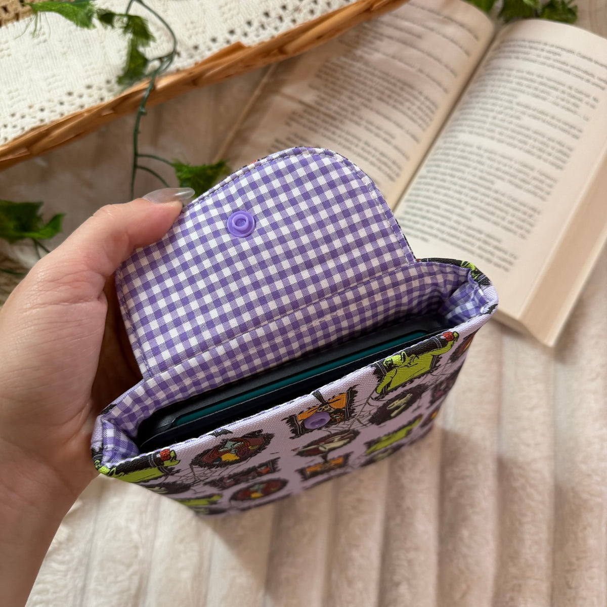 Funda kindle/kobo this is halloween impermeable