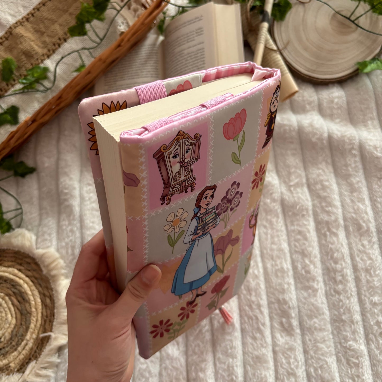 Funda ajustable Bella en primavera