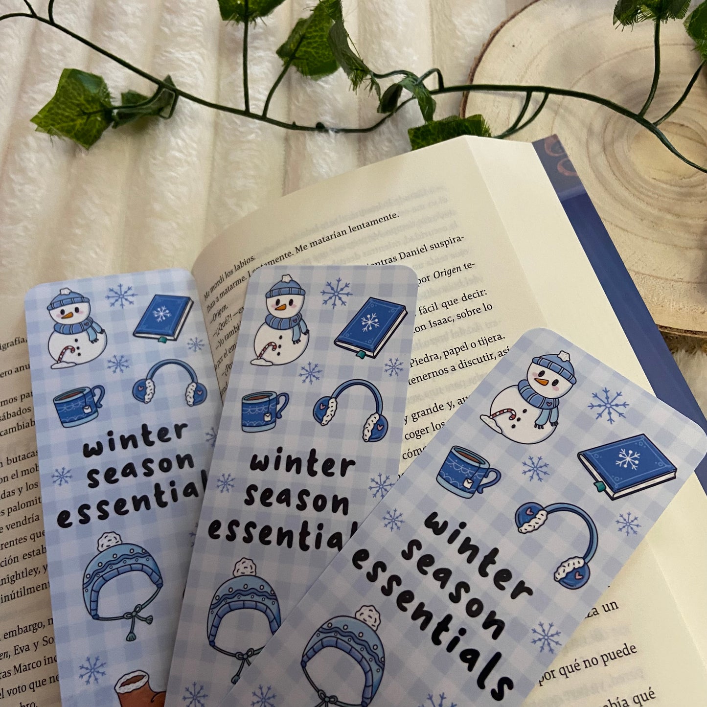 Marcapáginas Winter season essentials