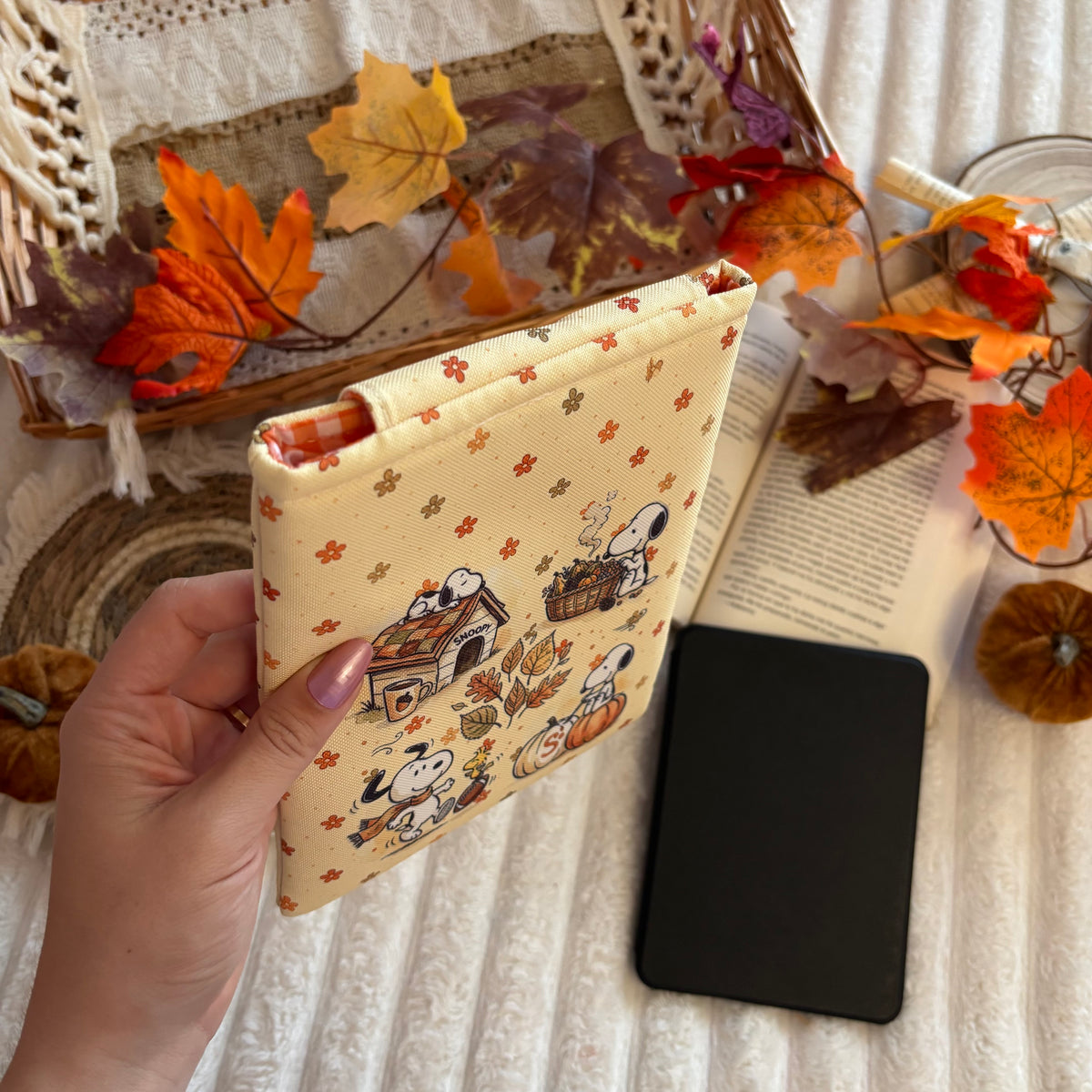 Funda kindle/kobo Hello autumn Snoopy impermeable