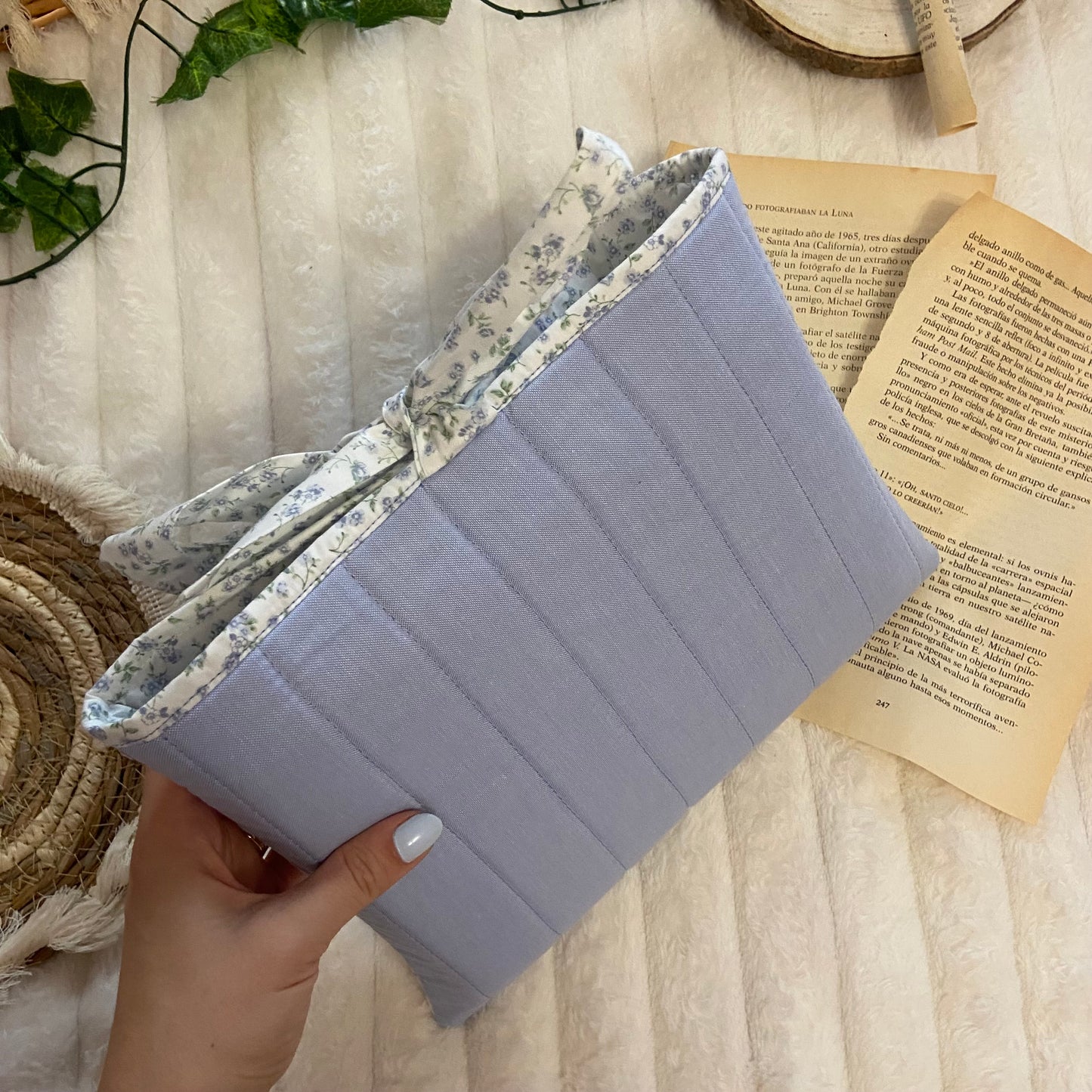 Funda literaria Bloom acolchada con bolsillos