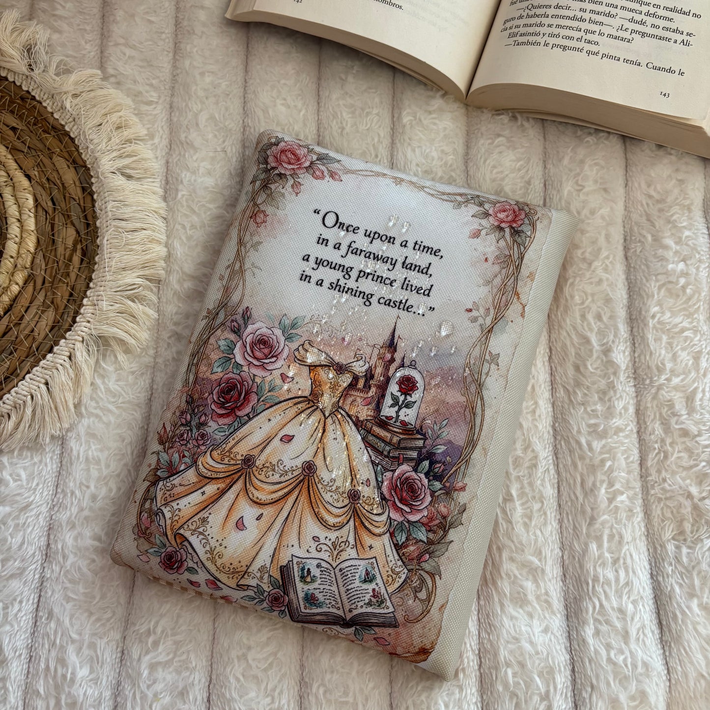 Funda de solapas para ebook érase una vez Bella y Bestia impermeable