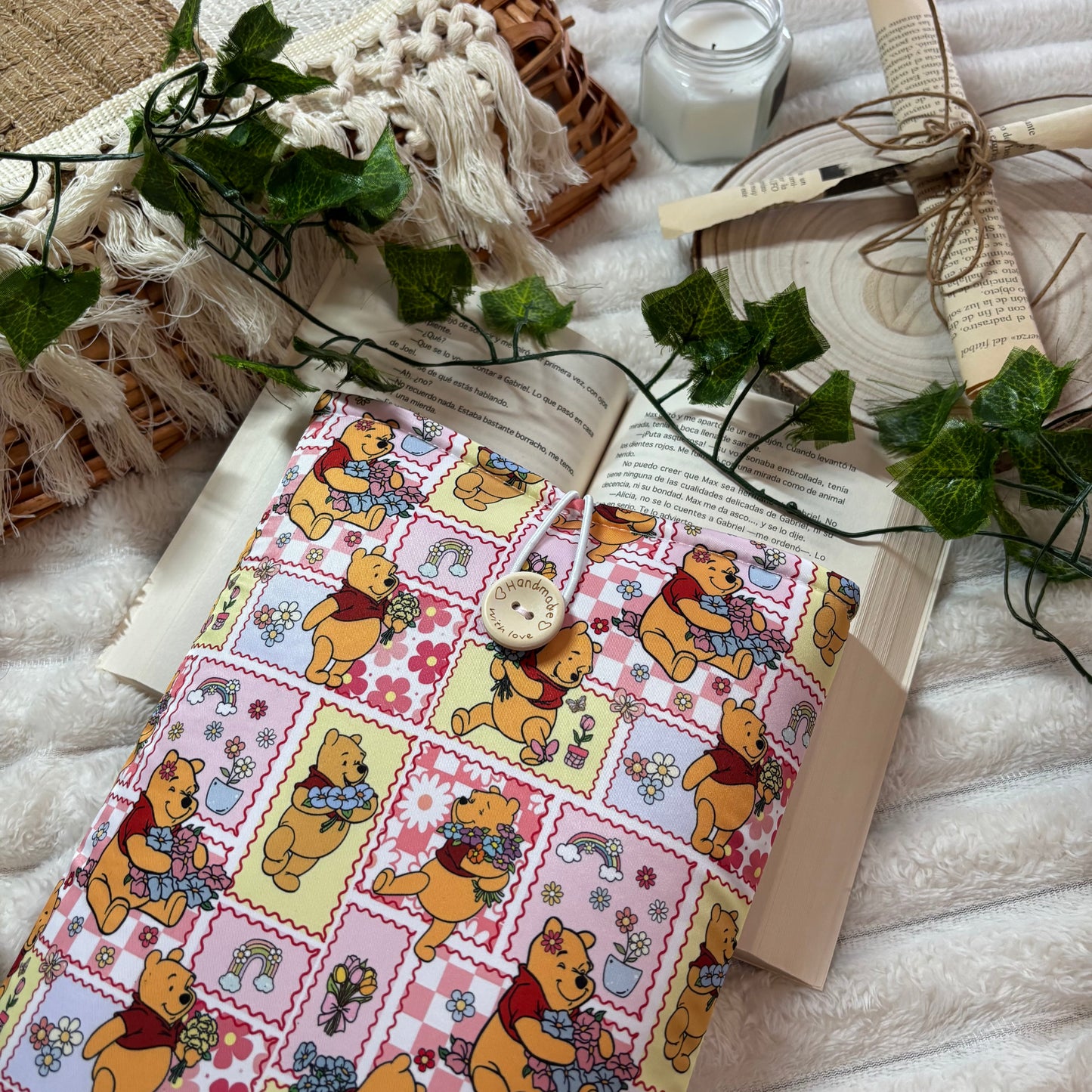Funda literaria collage Winnie