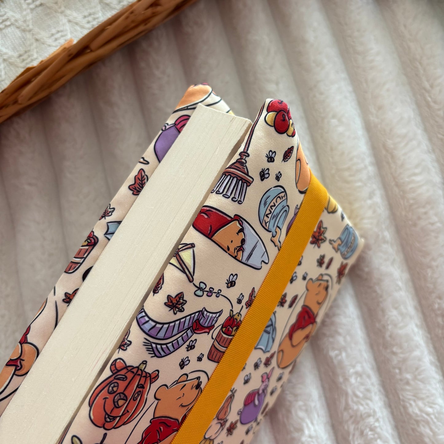 Funda ajustable Winnie en otoño