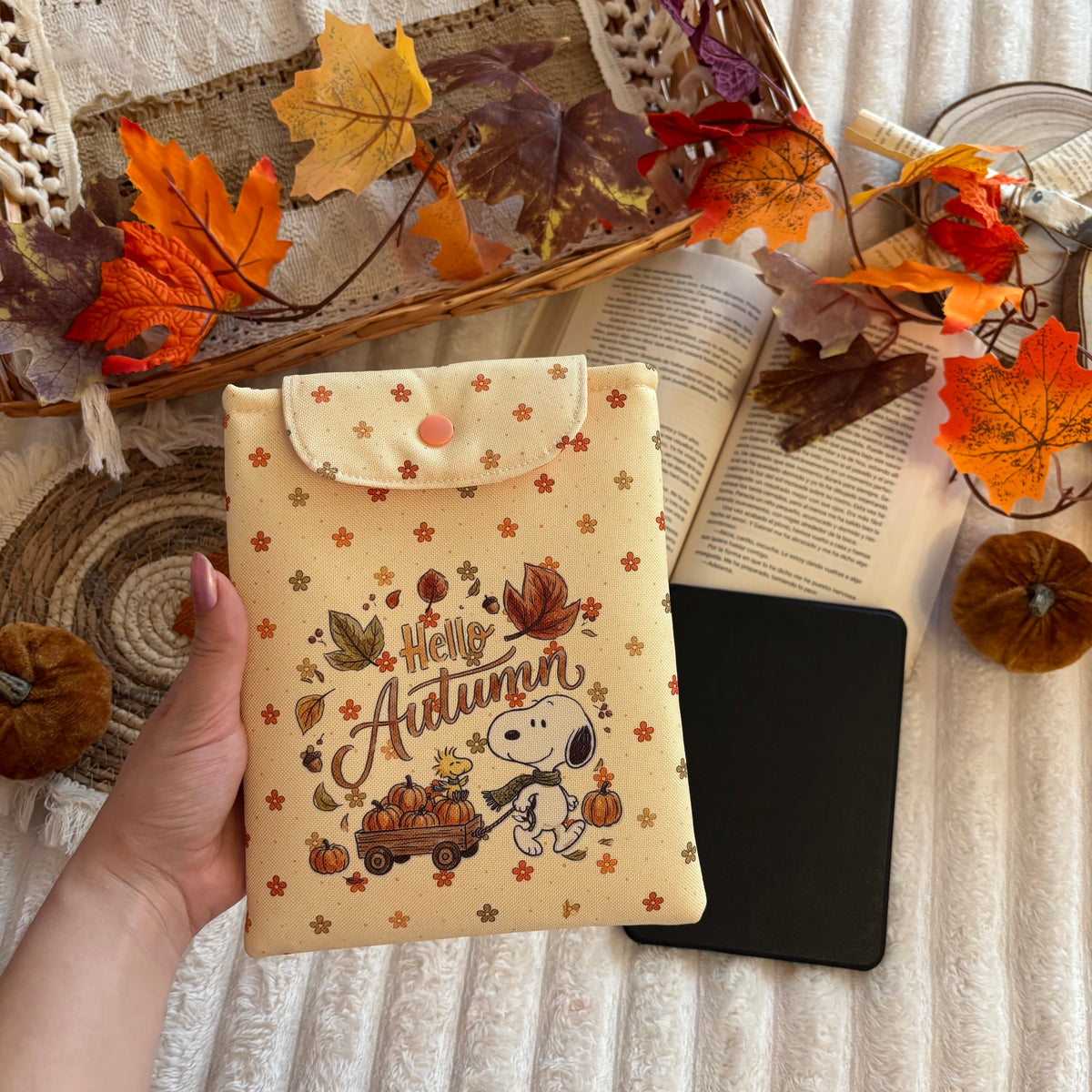 Funda kindle/kobo Hello autumn Snoopy impermeable