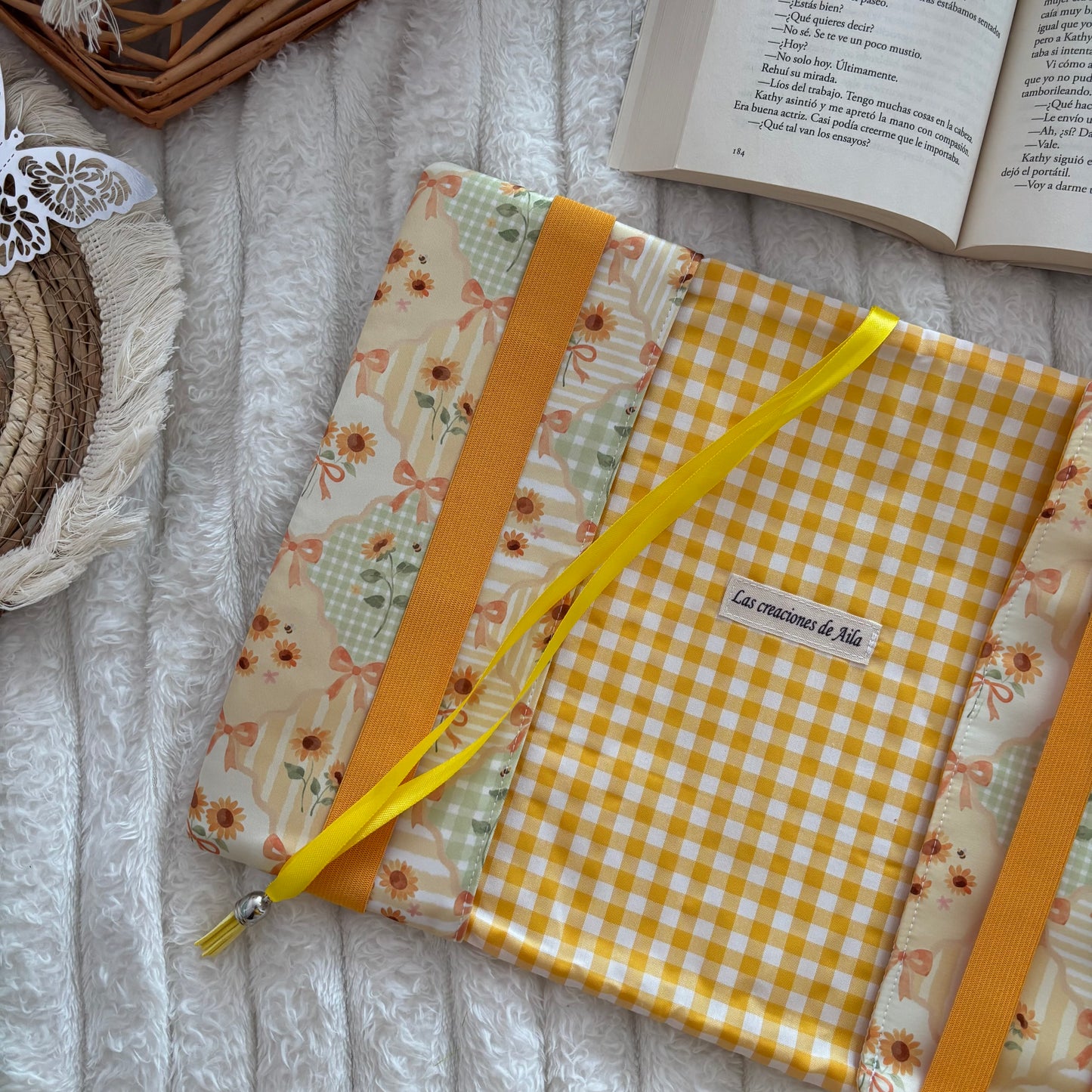 Funda ajustable girasoles en primavera