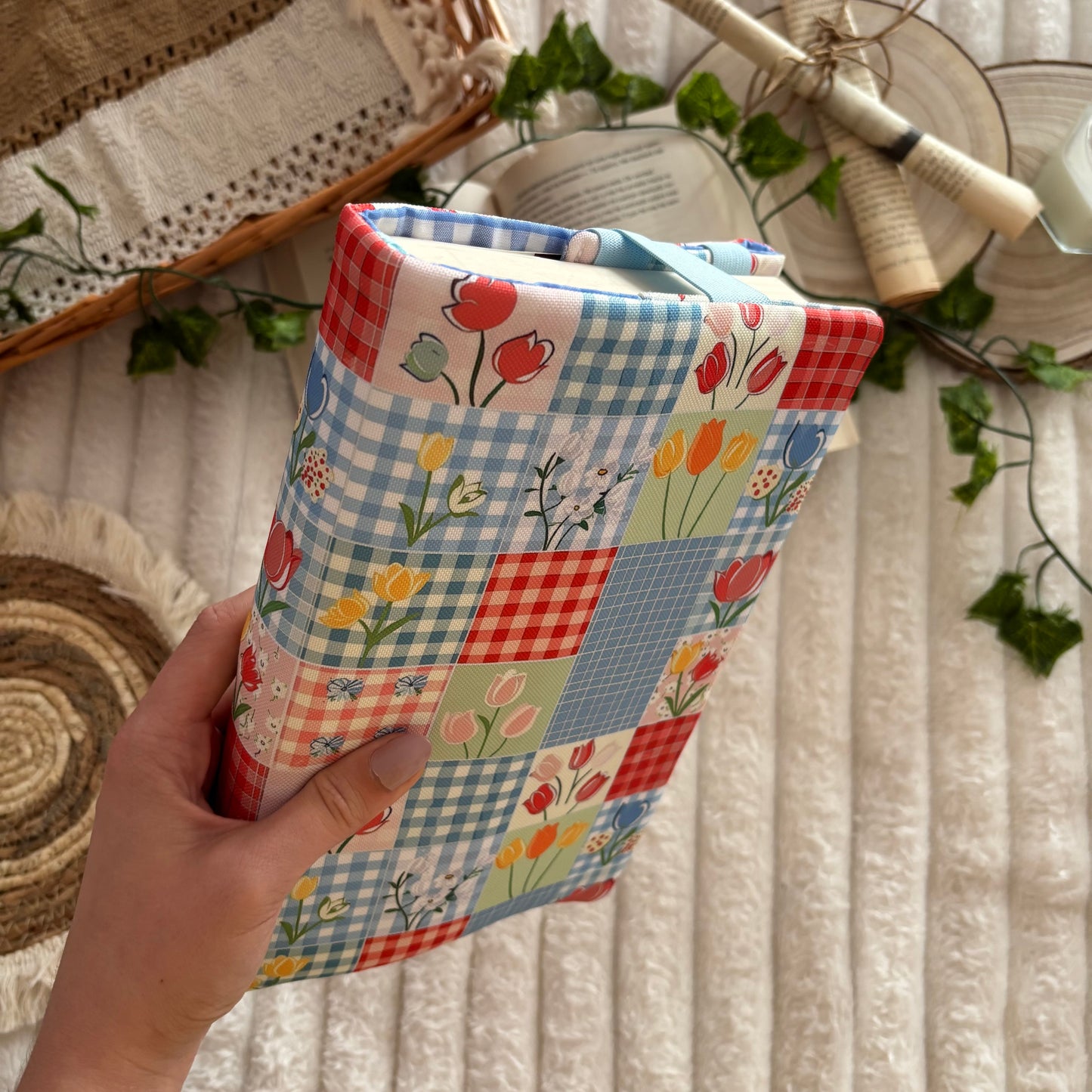 Funda ajustable tulipanes en primavera