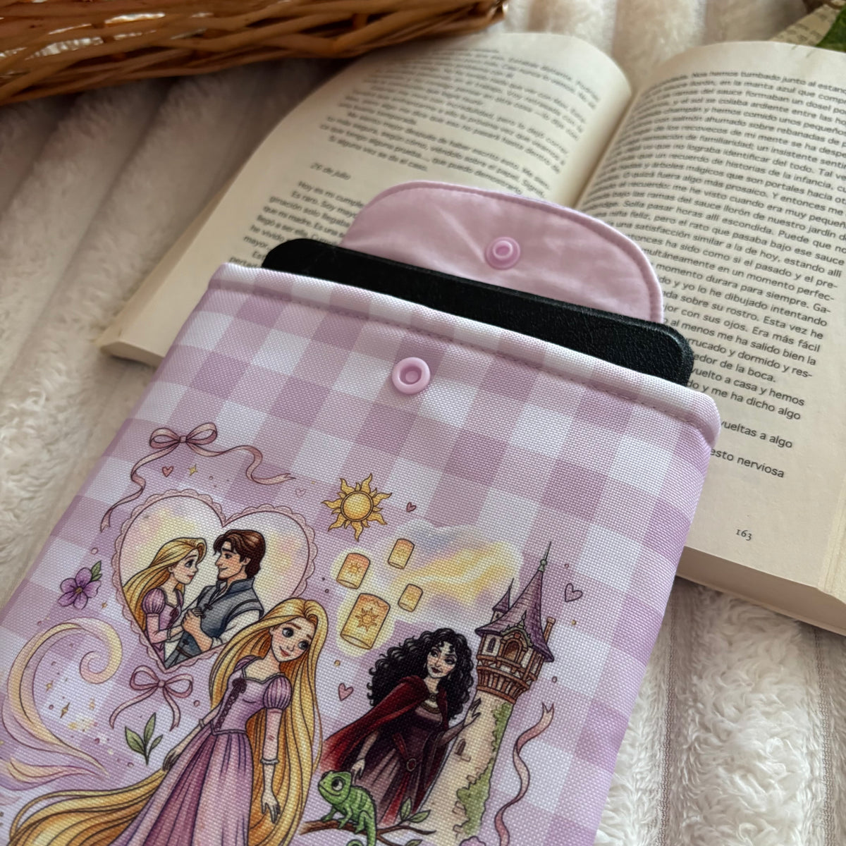 Funda kindle/kobo érase una vez Rapunzel impermeable
