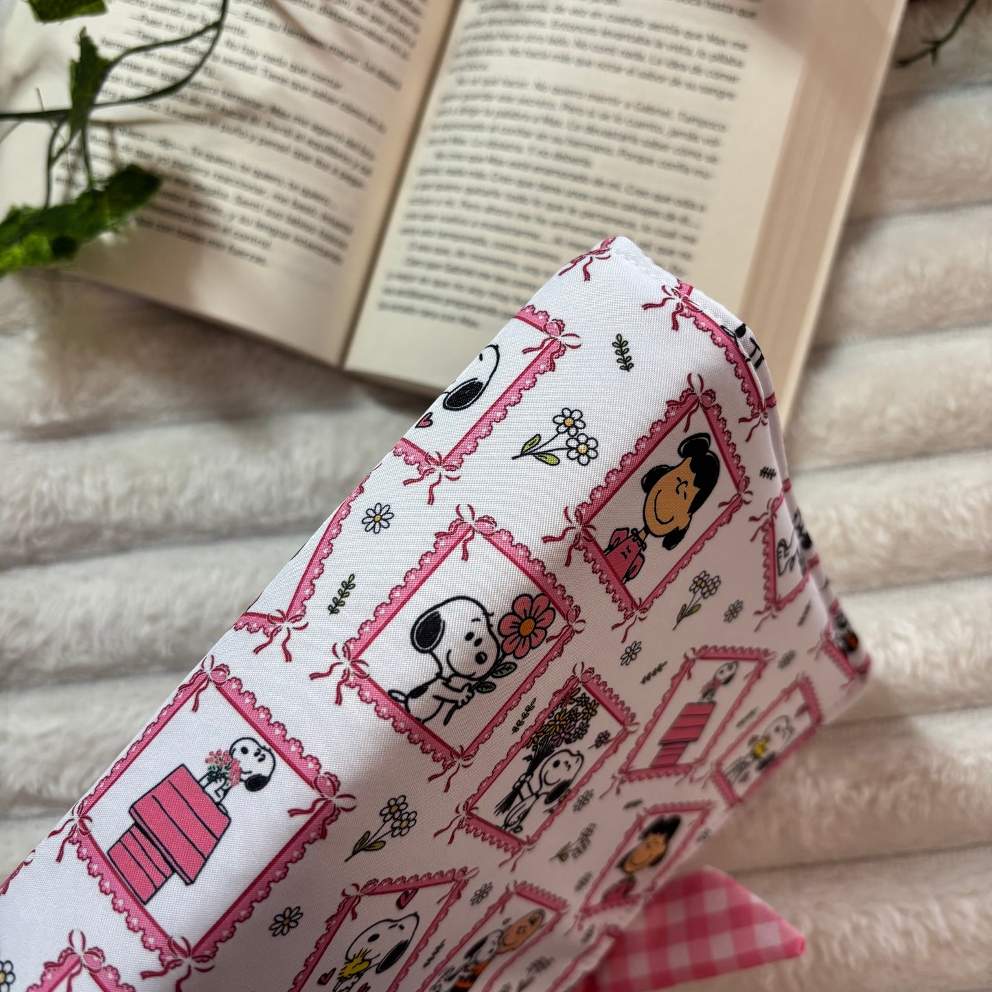 Funda de solapas cuadros de Snoopy