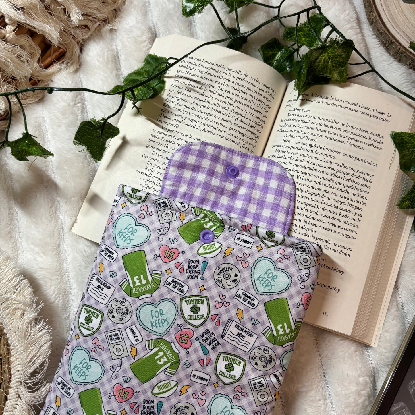 Funda kindle/kobo libra colour Boys of Tommen