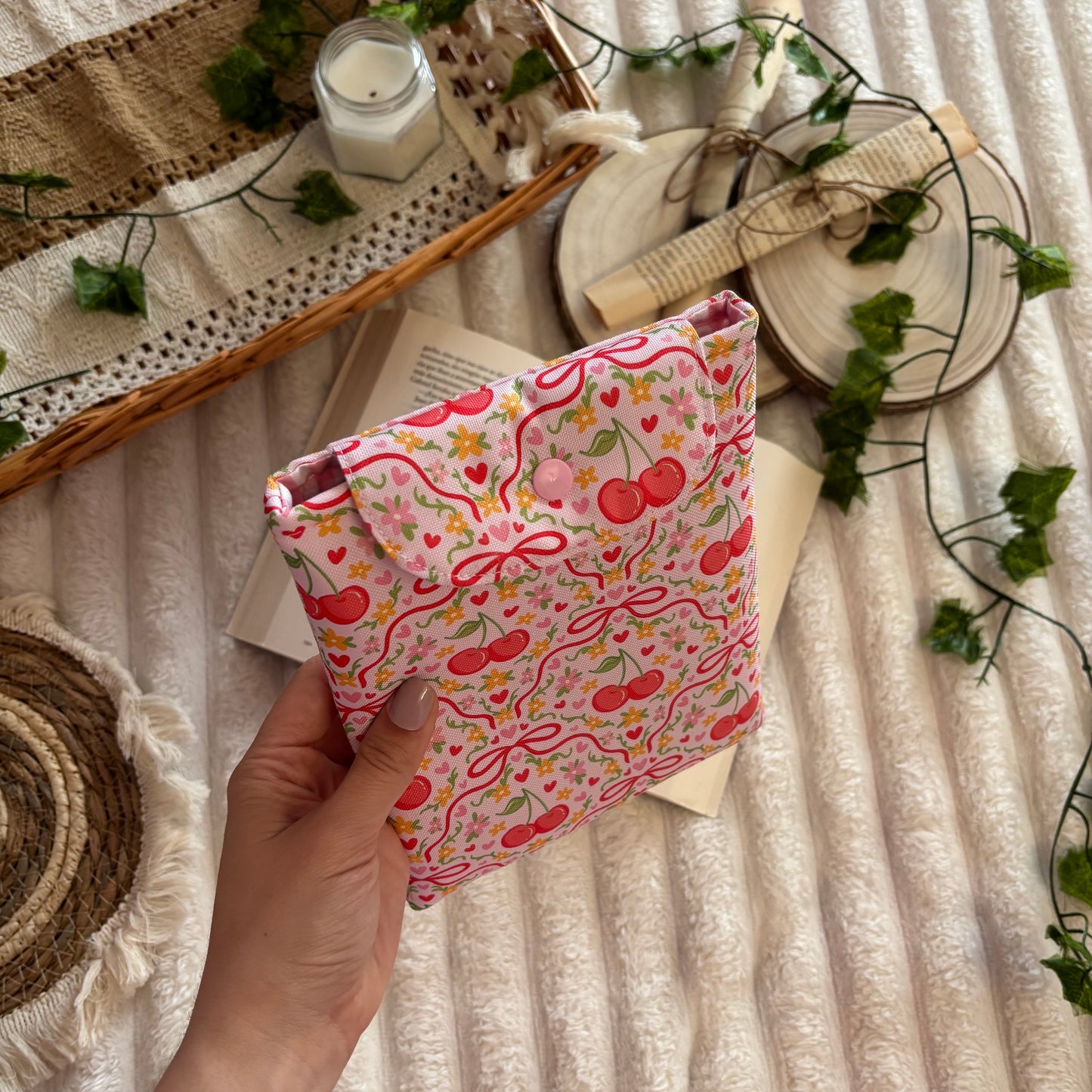 Funda kindle/kobo libra colour jardín de cerezas impermeable