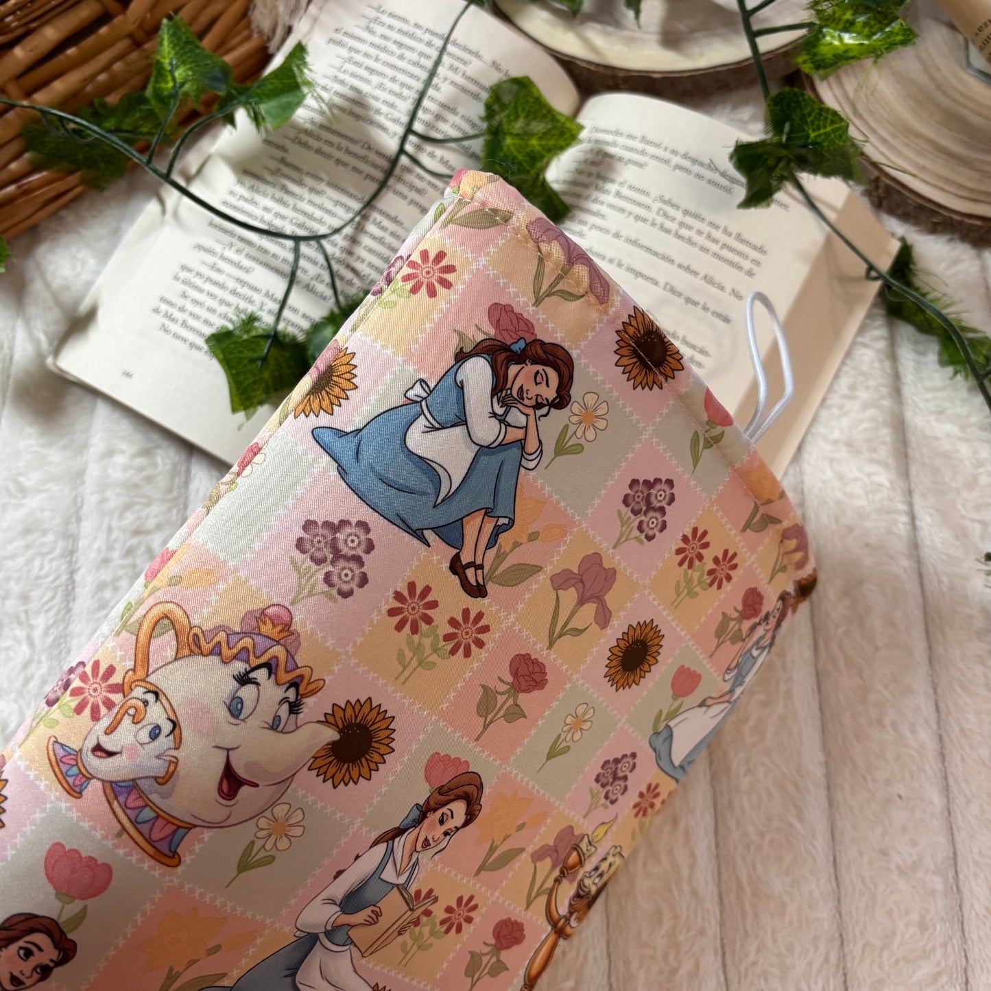 Funda literaria Bella en primavera