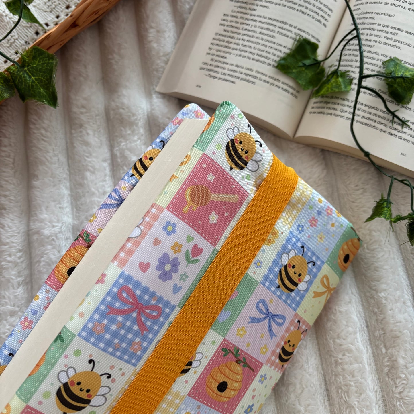 Funda ajustable abejitas impermeable