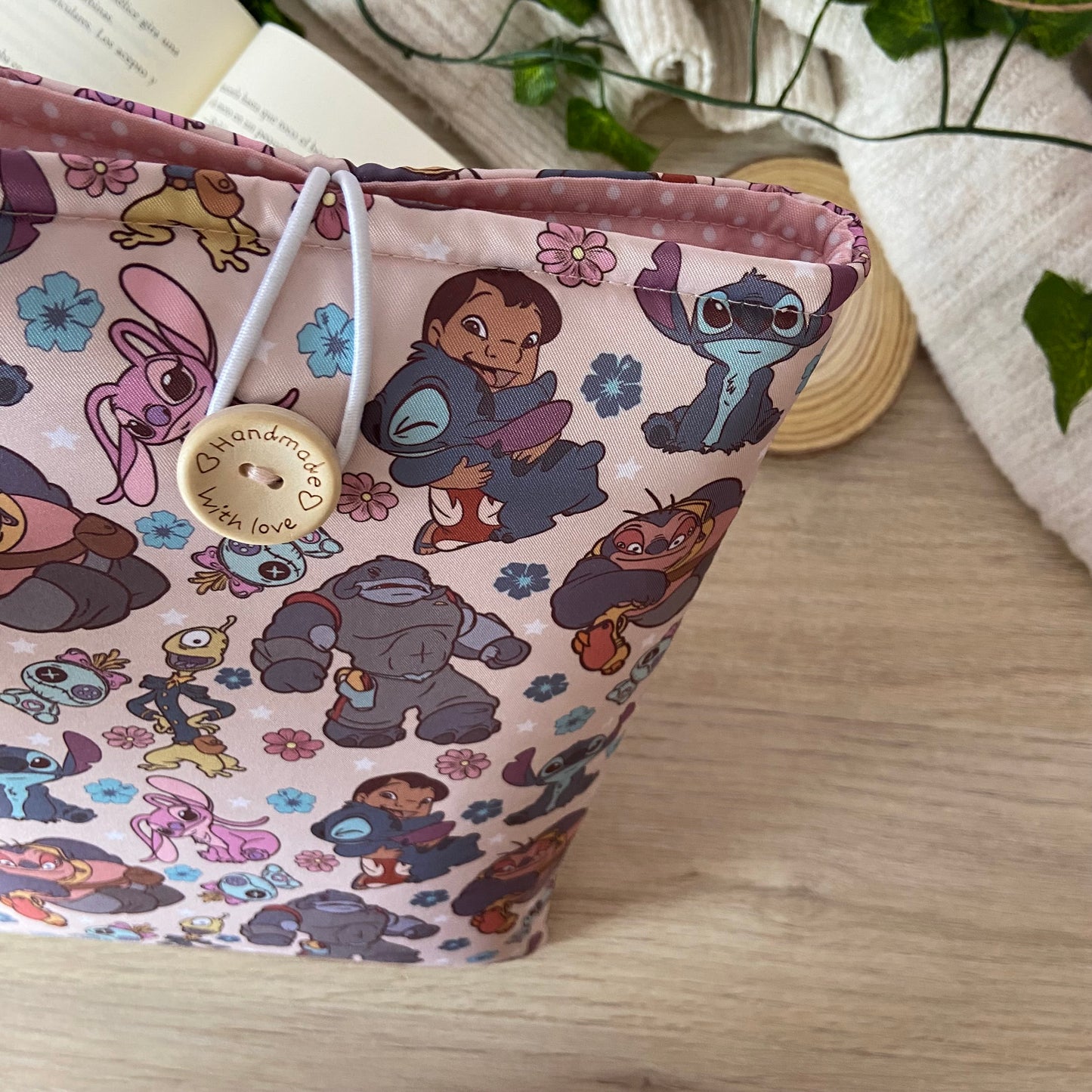 Funda literaria Stitch uno