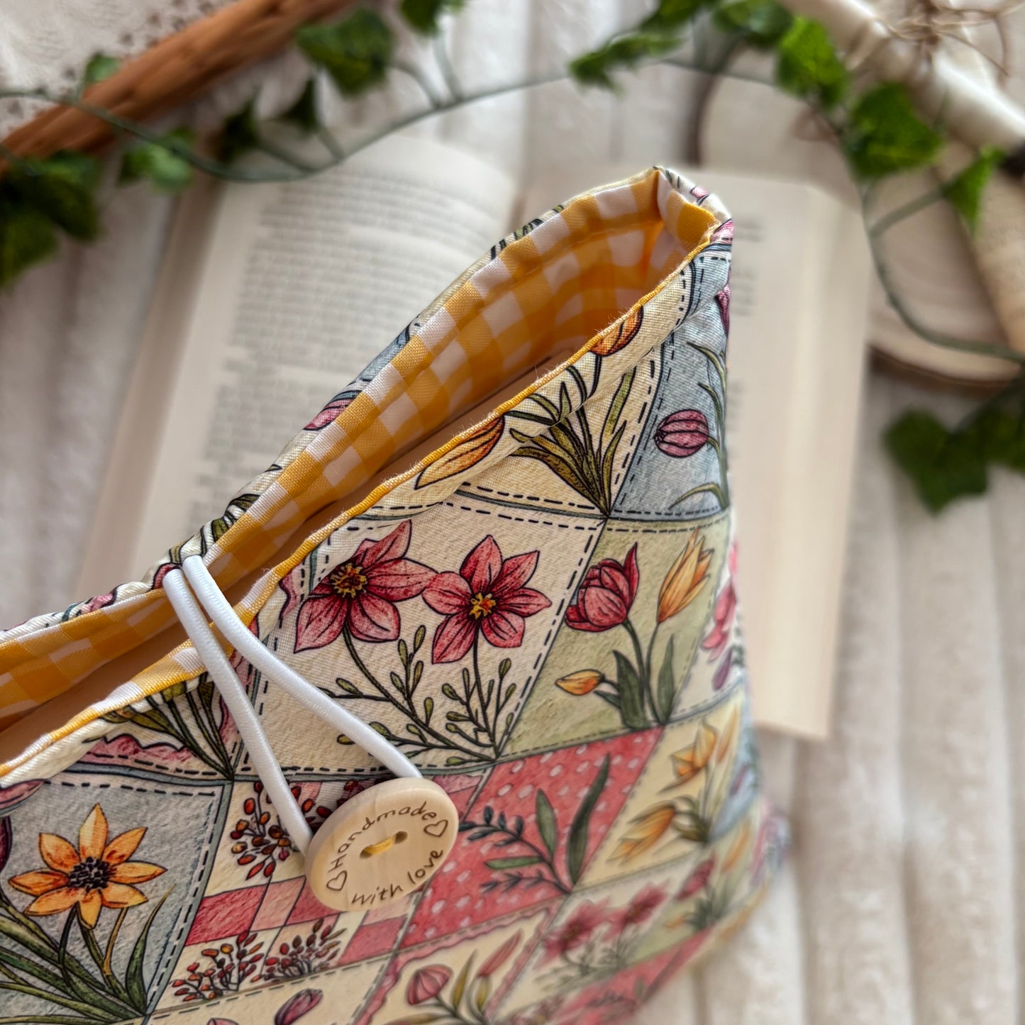 Funda literaria jardín encantado
