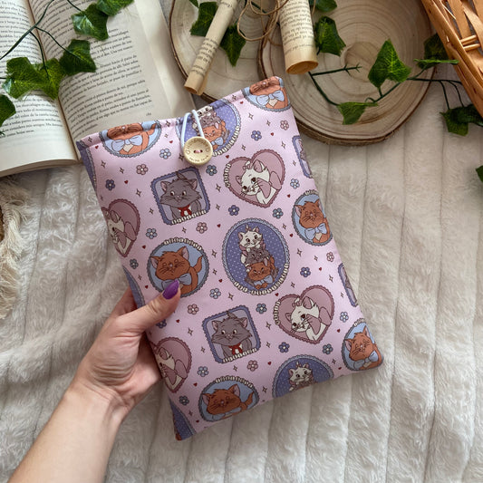 Funda literaria cute Aristogatos