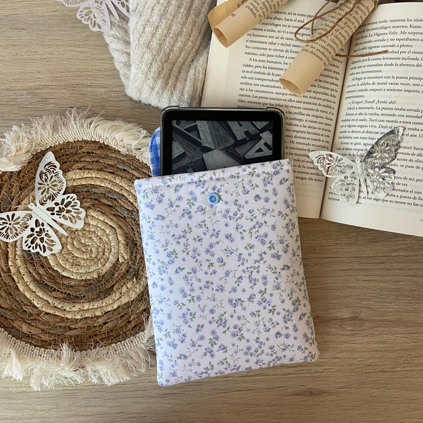 Funda kindle/kobo libra colour suspiros