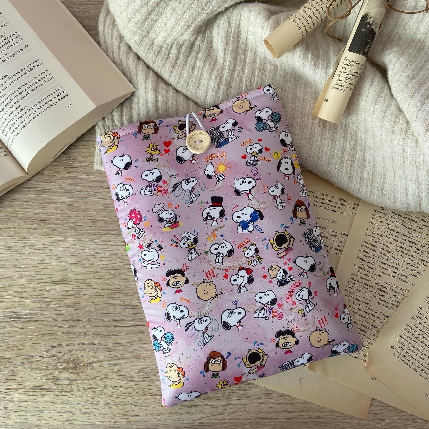 Funda literaria Snoopy love