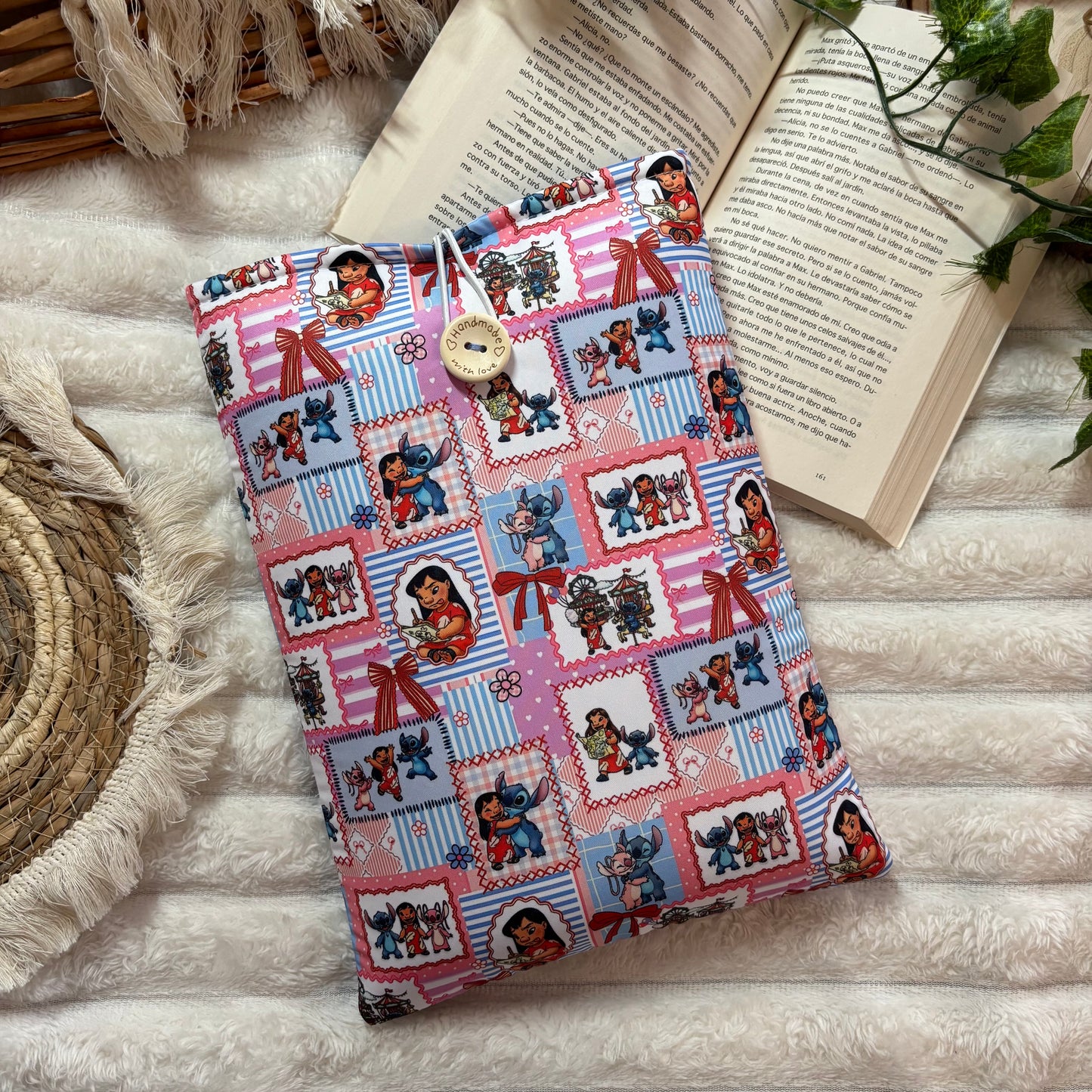 Funda literaria Lilo, Stitch y Angel