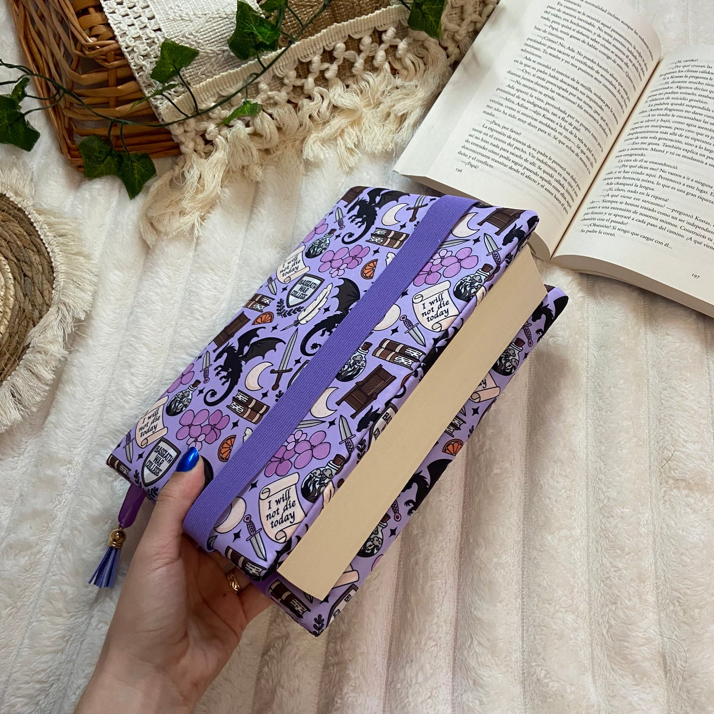 Funda ajustable Basgiath war college