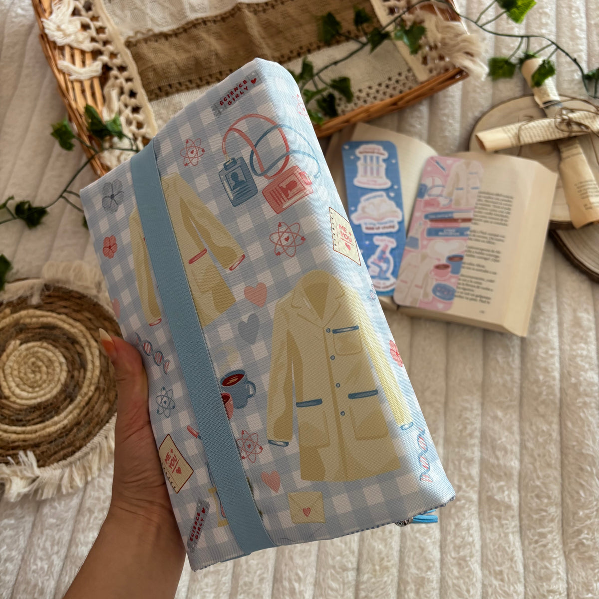 Funda ajustable impermeable inspirada en La hipótesis del amor impermeable