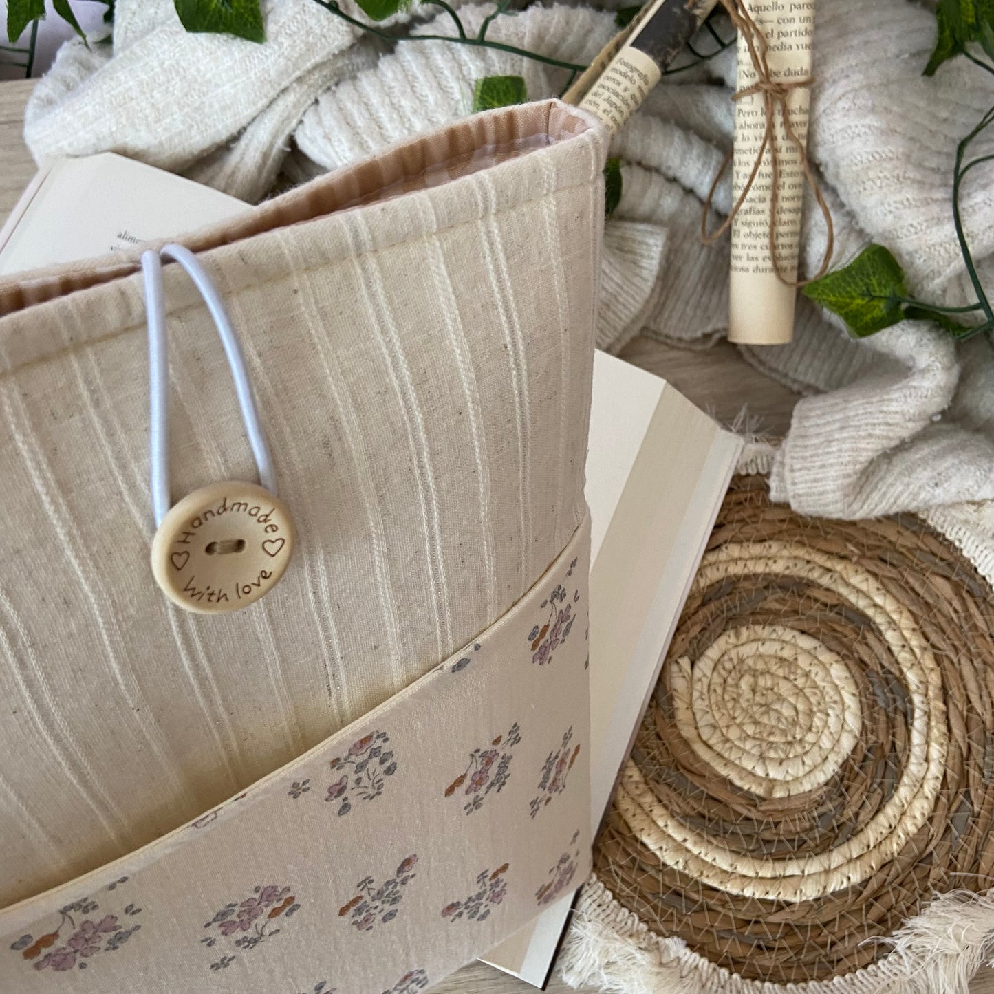 Funda literaria Lila con bolsillo