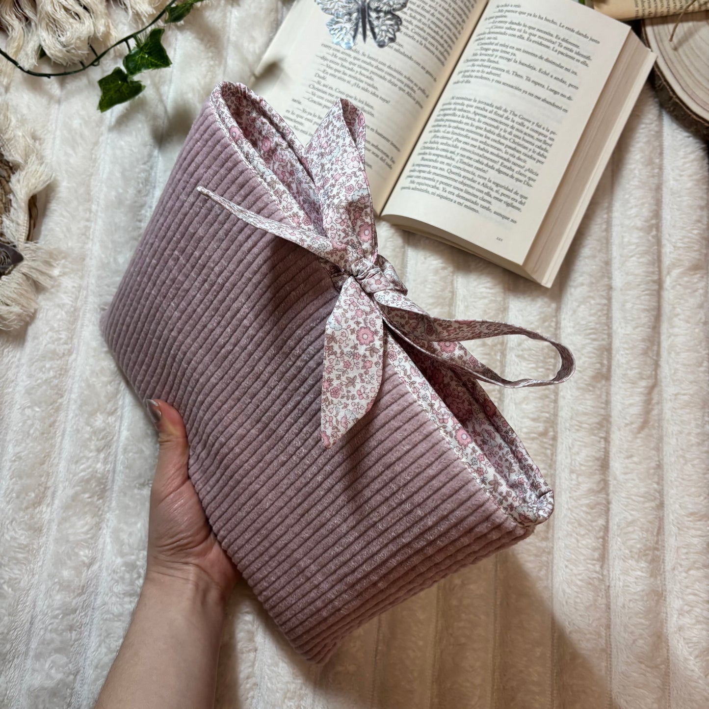 Funda literaria California de pana